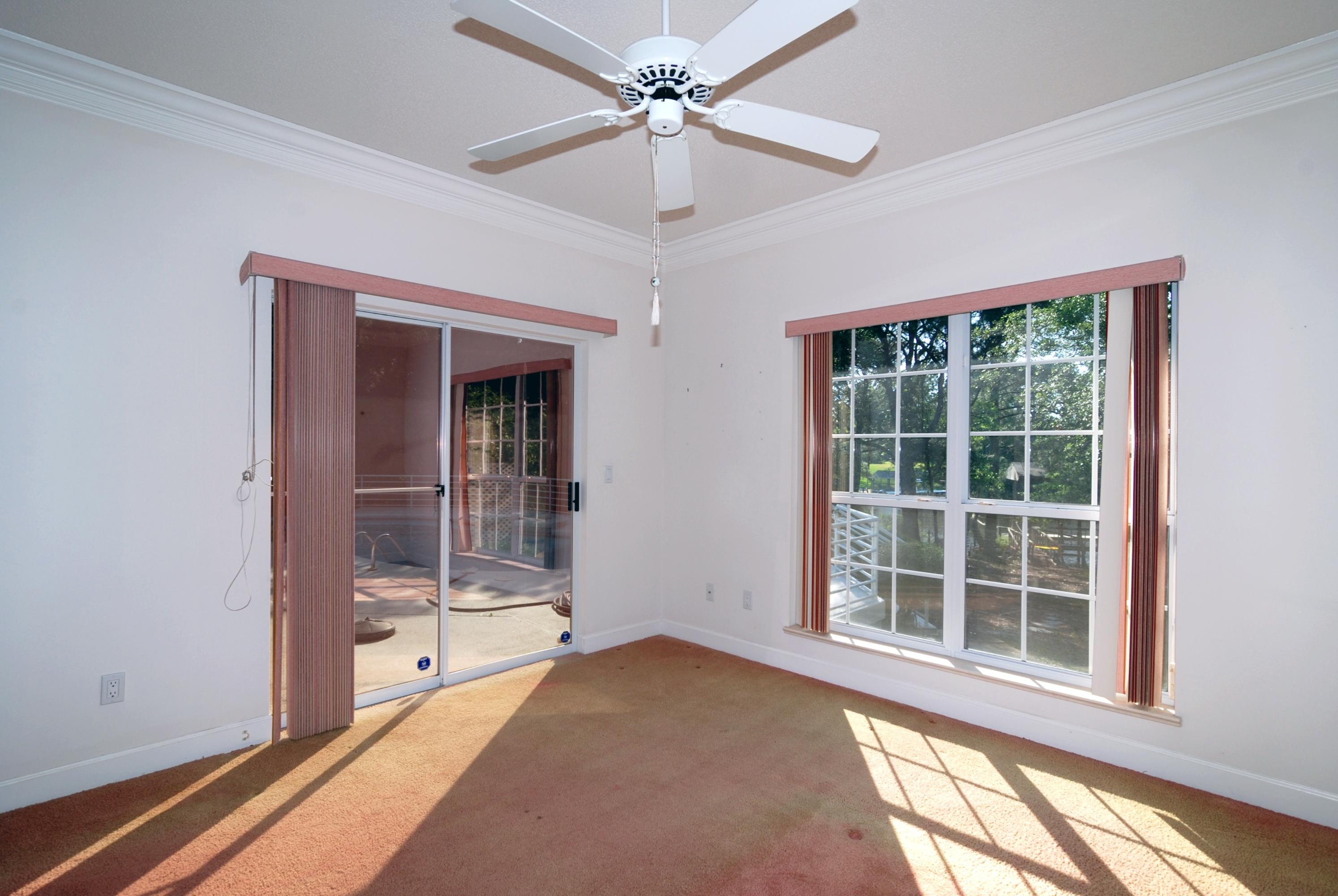 JOES BAYOU DESTIN - Residential