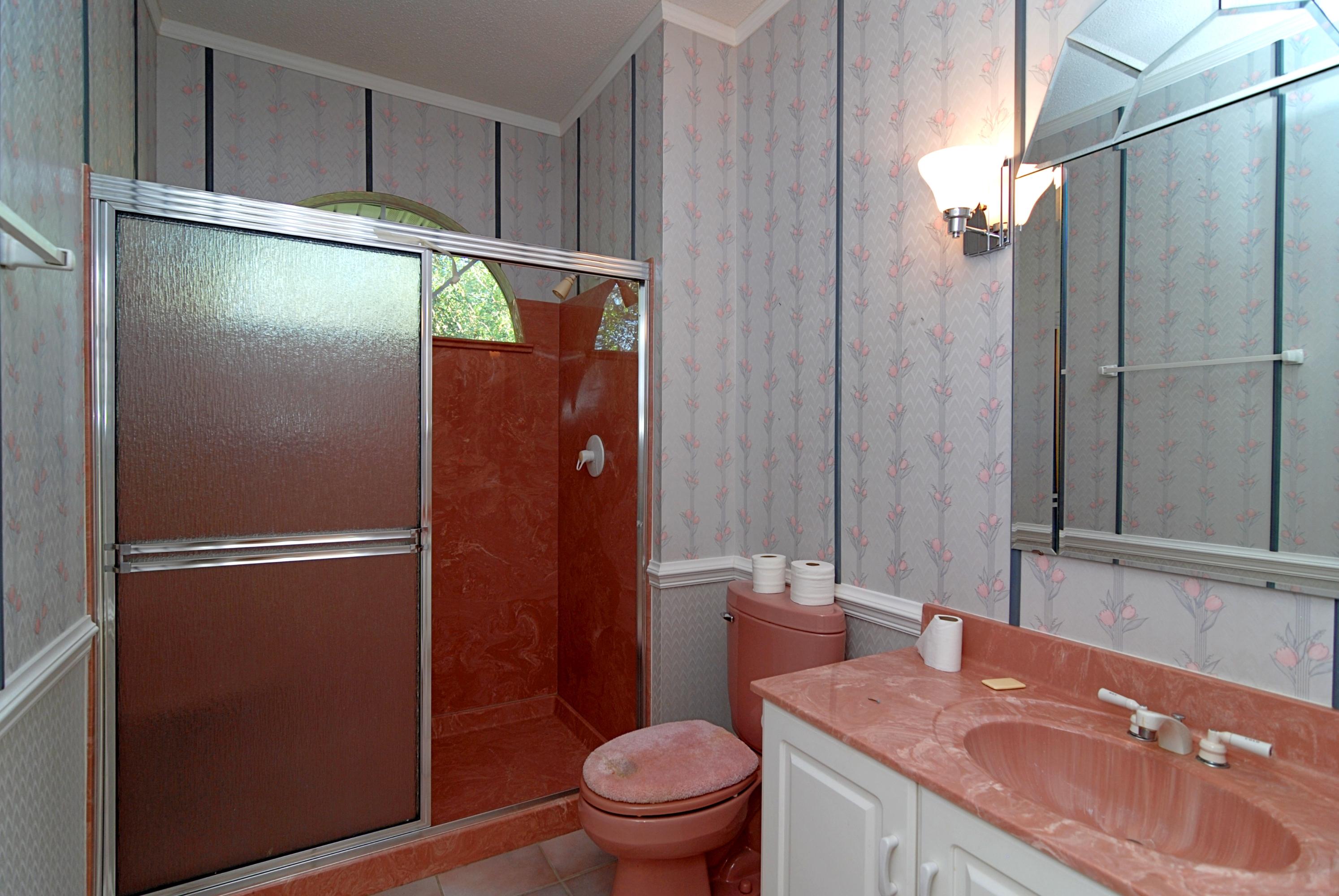 JOES BAYOU DESTIN - Residential