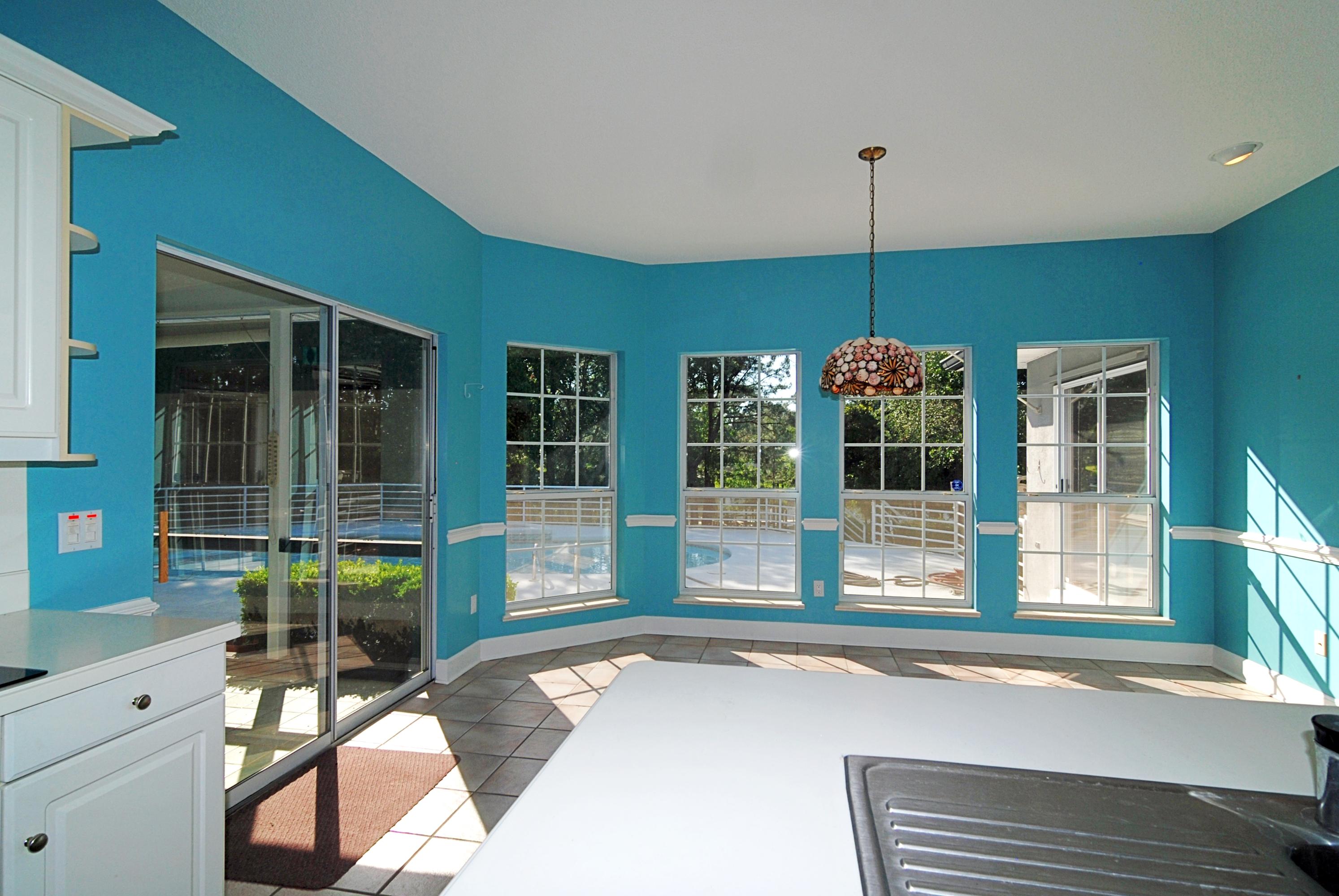 JOES BAYOU DESTIN - Residential