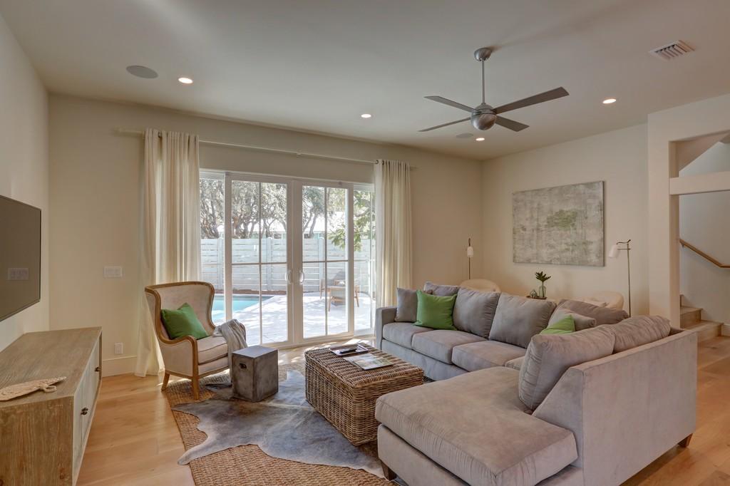 BLUE MOUNTAIN BEACH - Residential