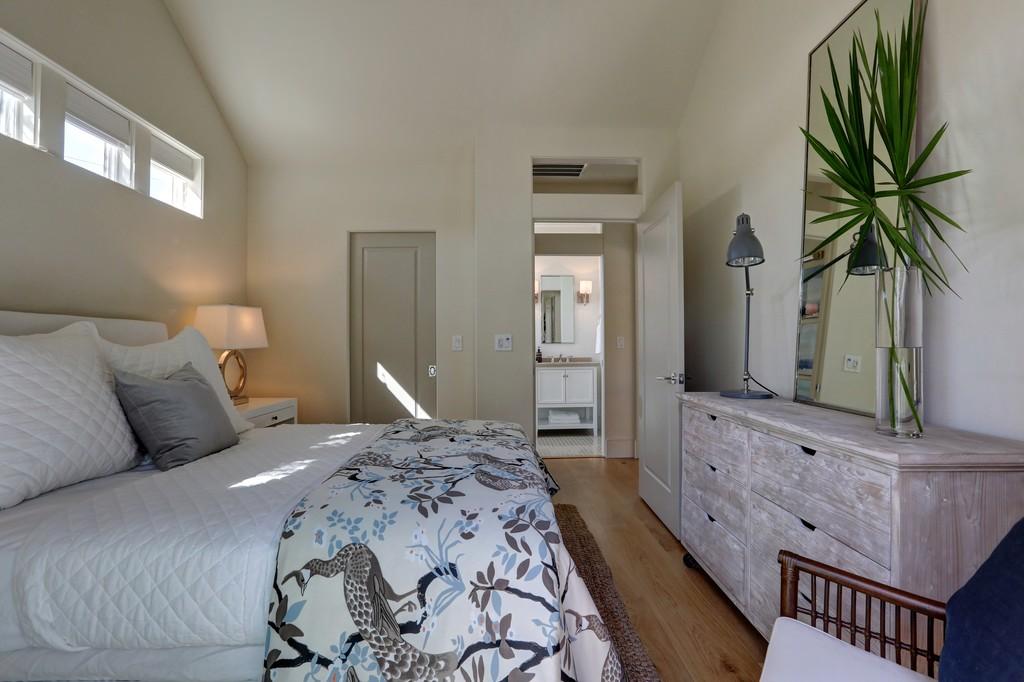 BLUE MOUNTAIN BEACH - Residential