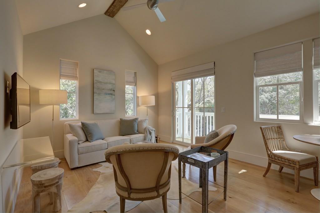 BLUE MOUNTAIN BEACH - Residential