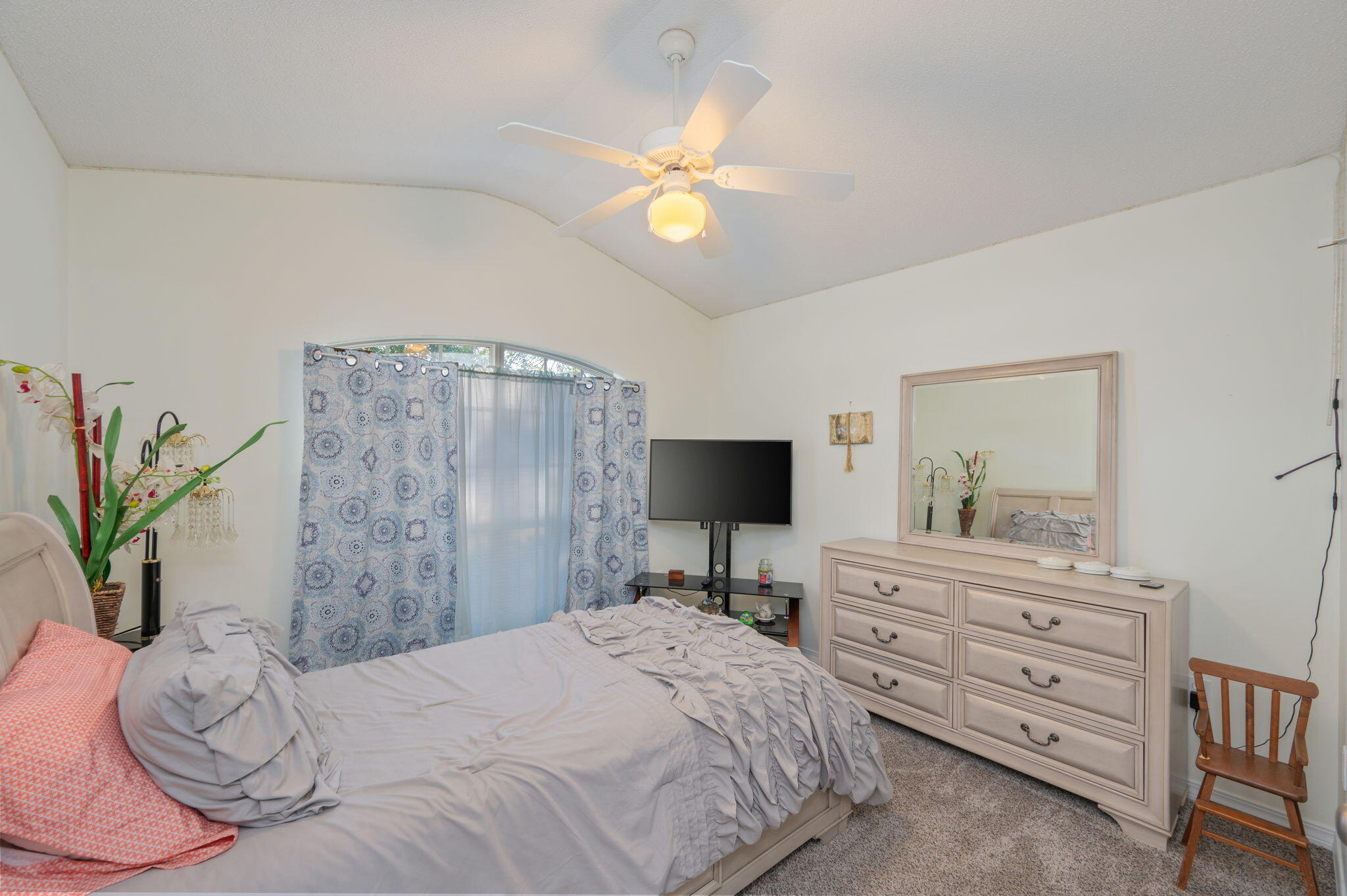 HIDDEN SPRINGS - Residential