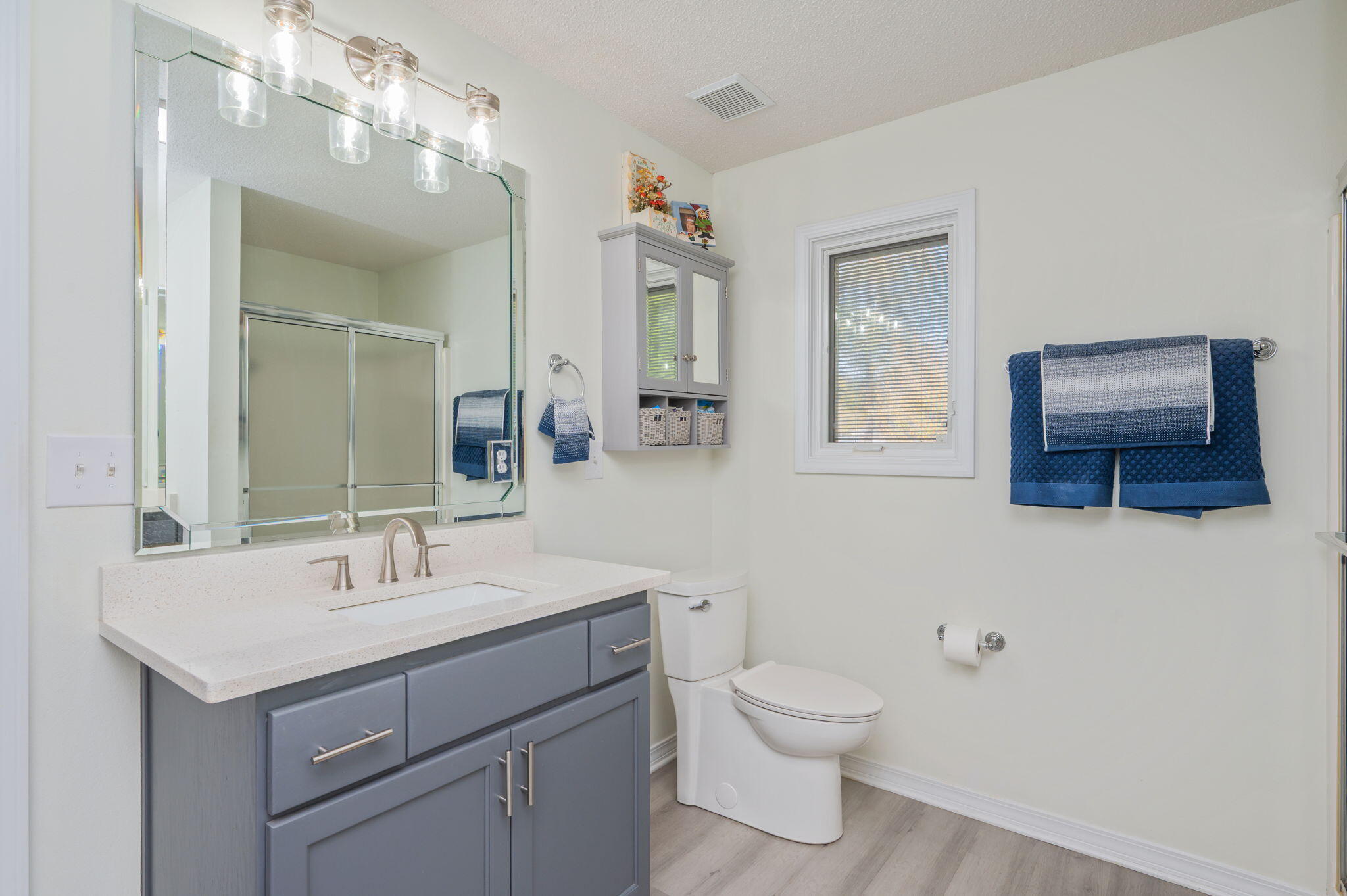 HIDDEN SPRINGS - Residential