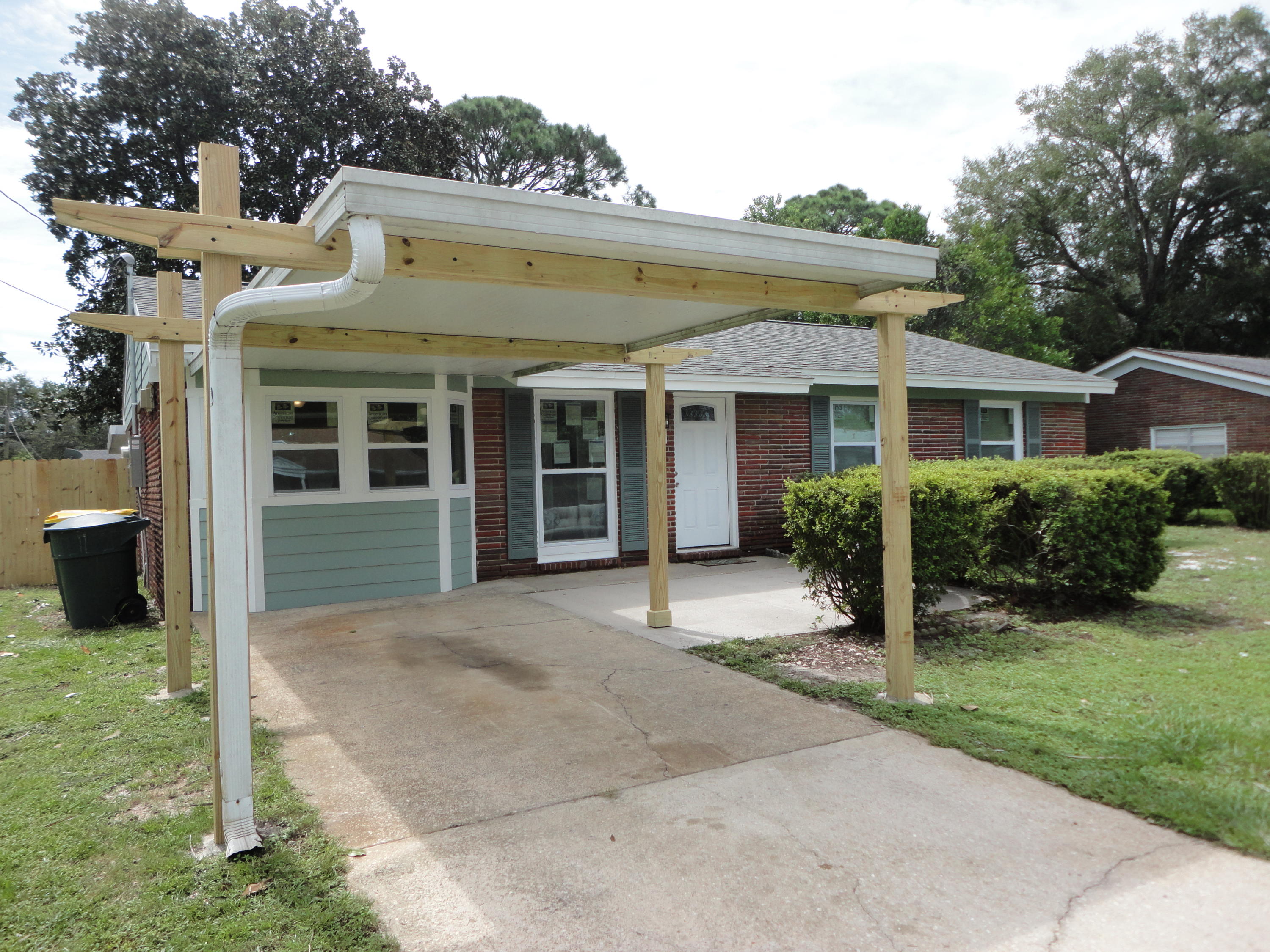 OAKLAND HEIGHTS - Residential