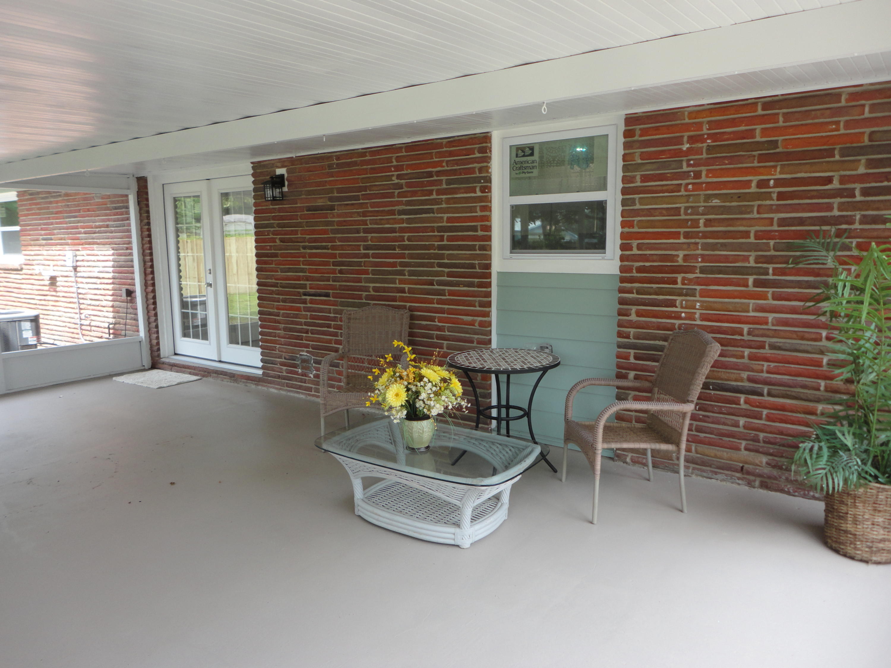 OAKLAND HEIGHTS - Residential