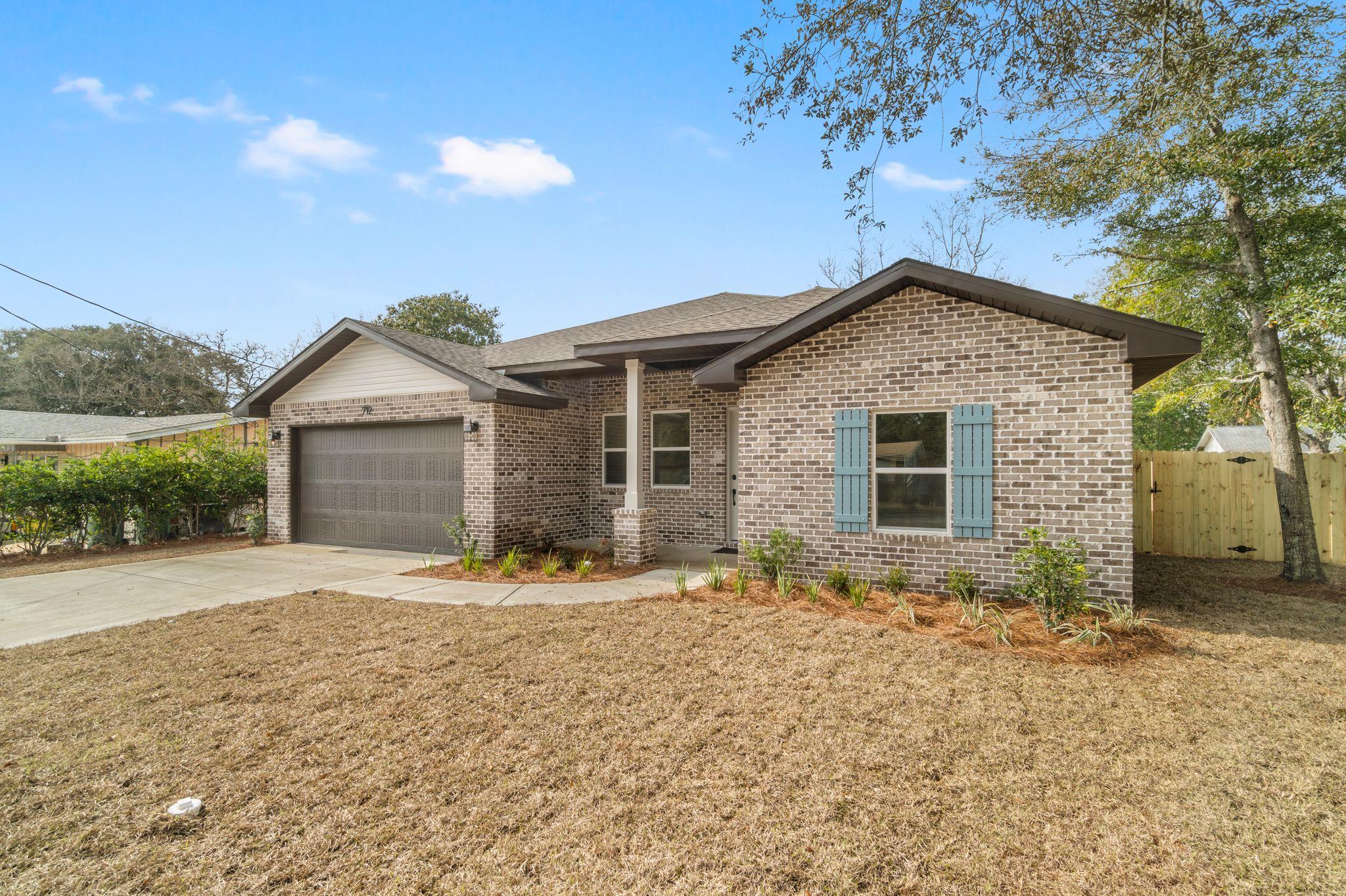 Racetrack Road 1st Add - Residential