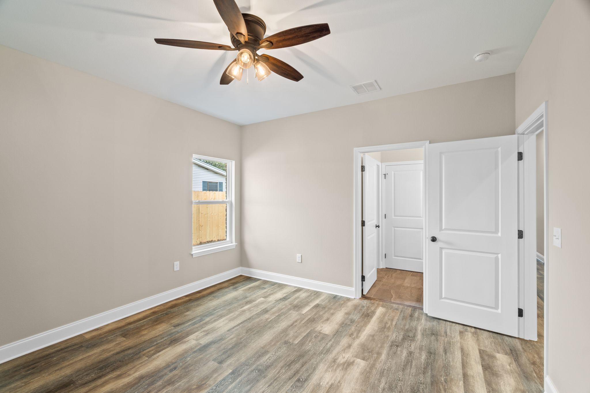 Racetrack Road 1st Add - Residential