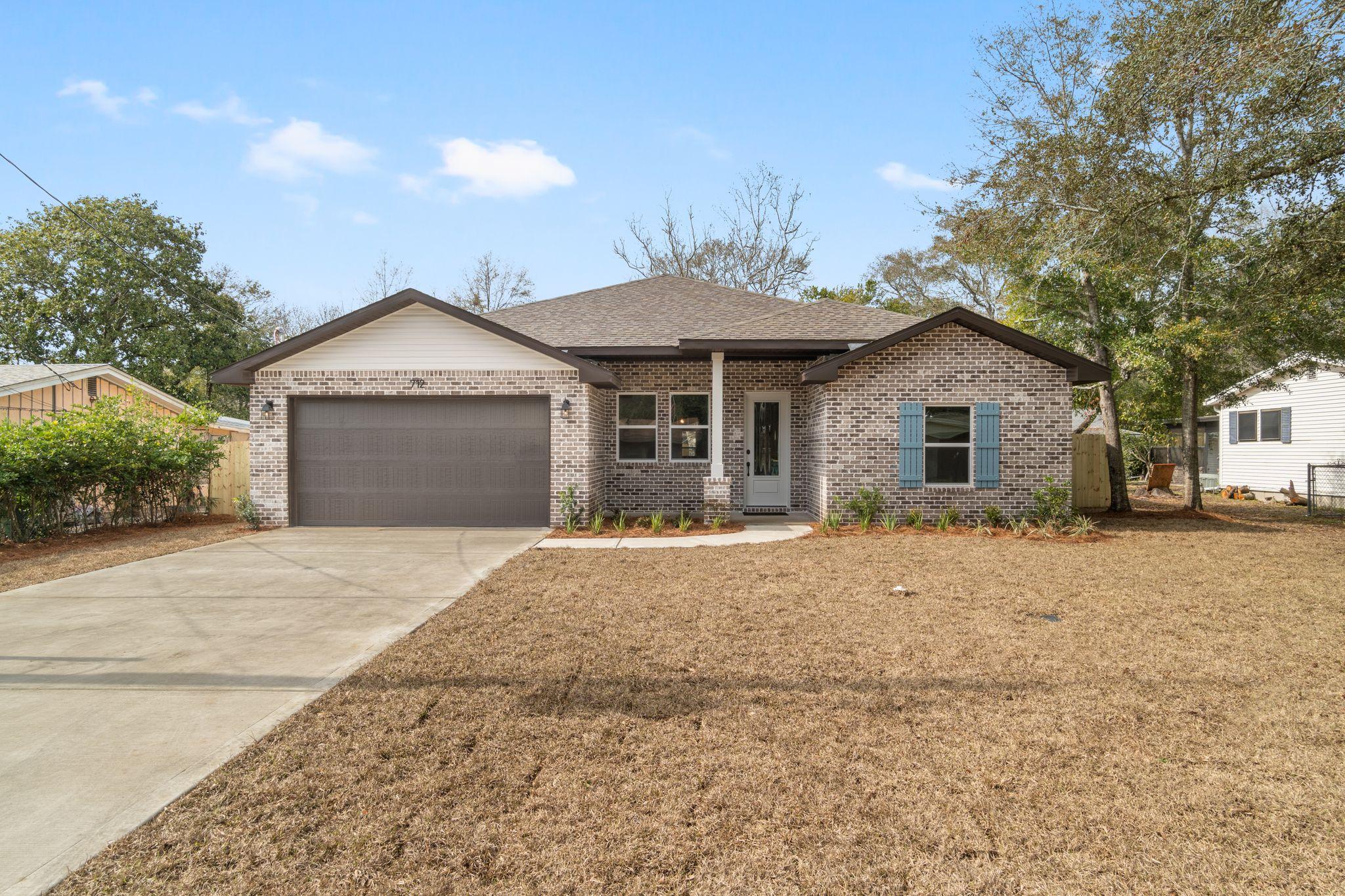 Racetrack Road 1st Add - Residential