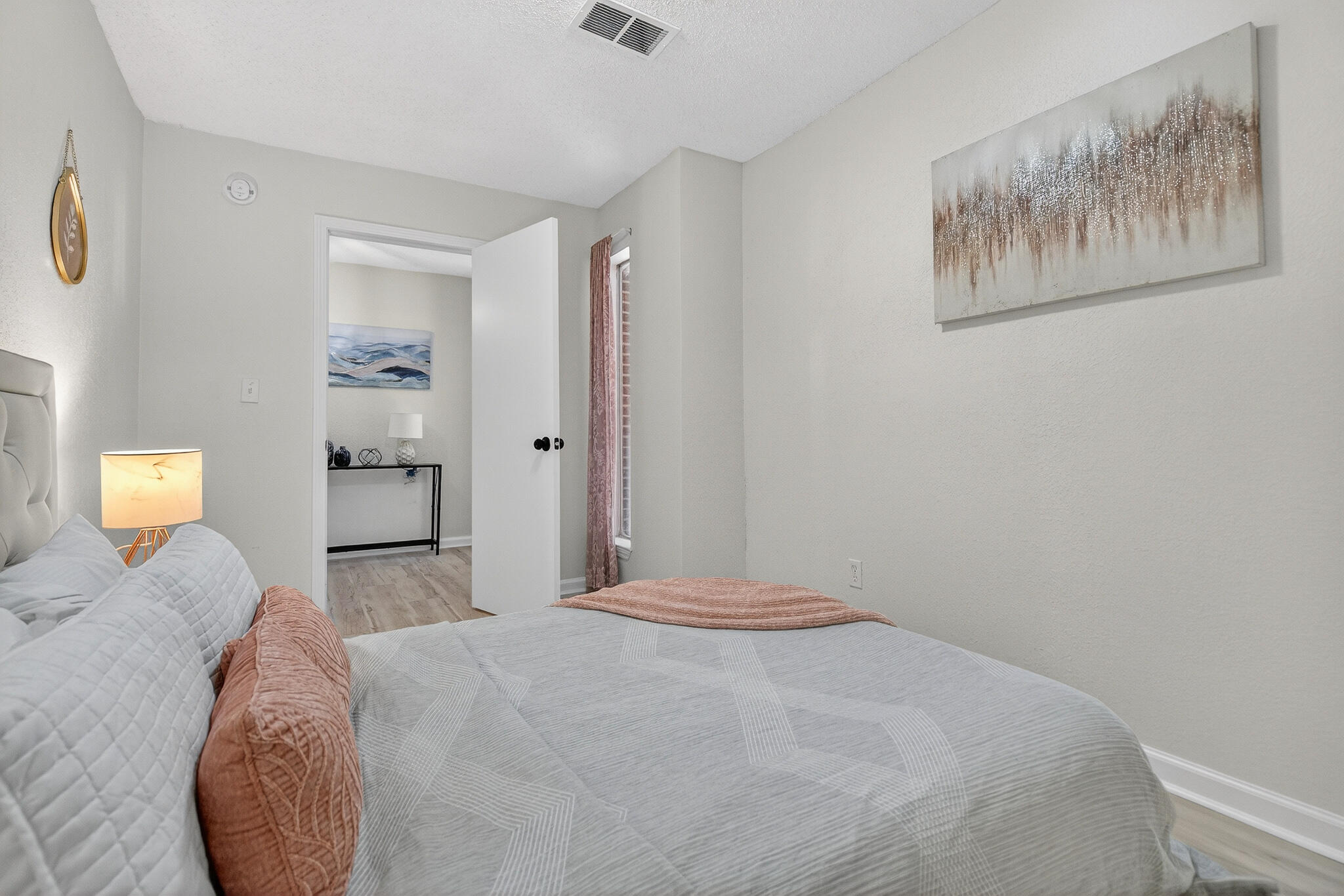 CRESTVIEW - Residential