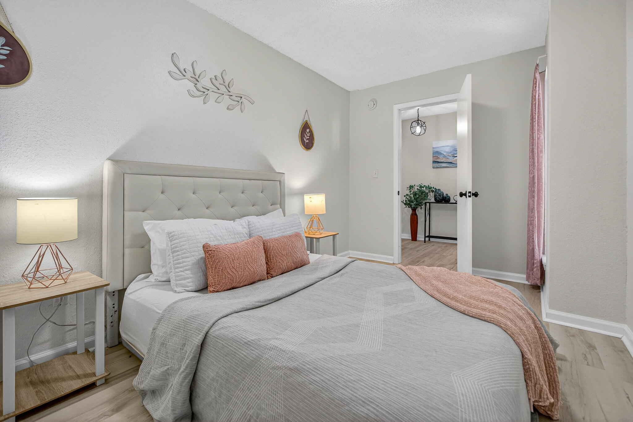 CRESTVIEW - Residential