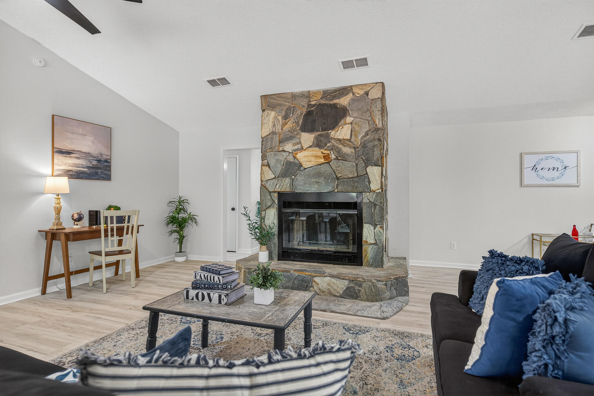 CRESTVIEW - Residential