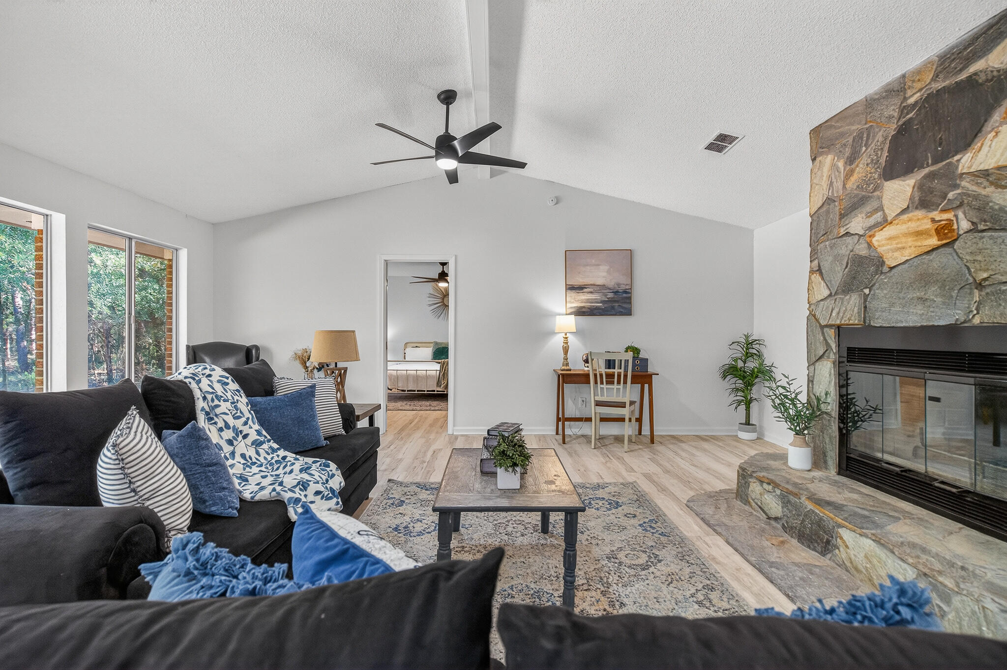 CRESTVIEW - Residential