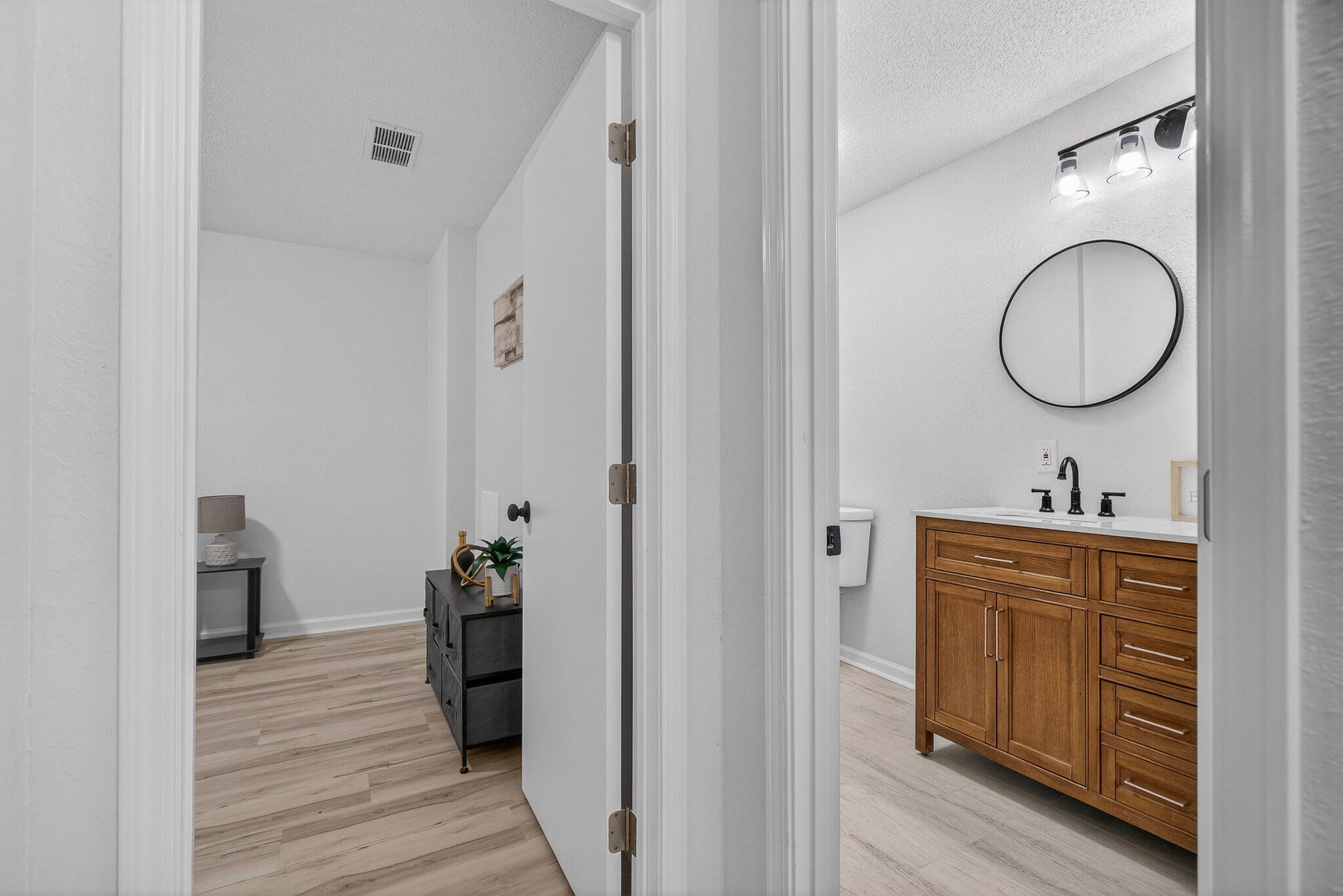 CRESTVIEW - Residential