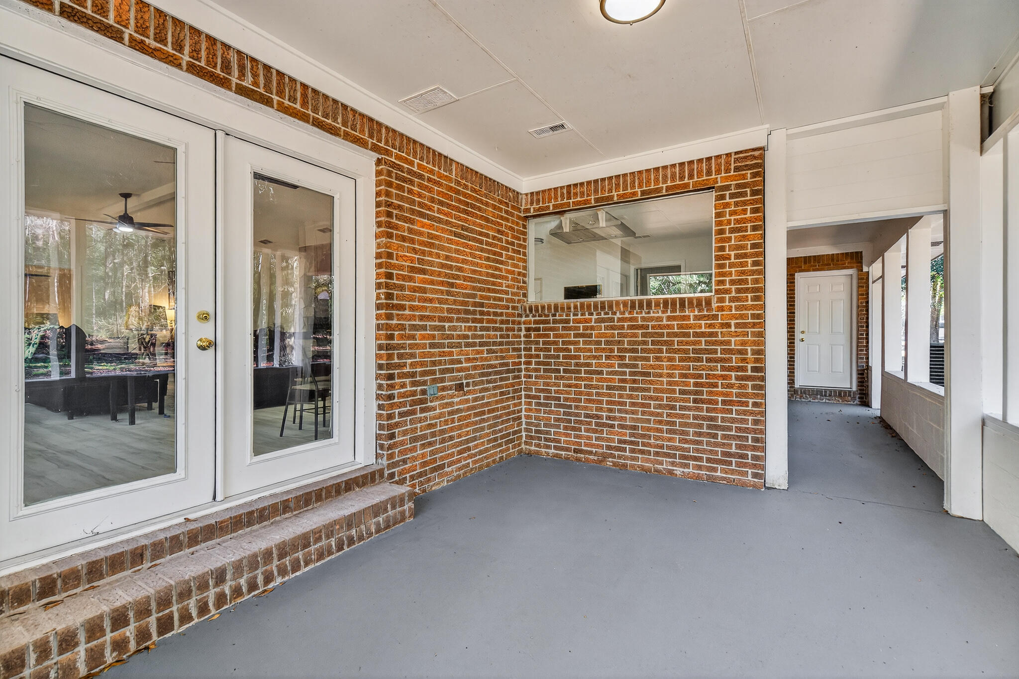 CRESTVIEW - Residential