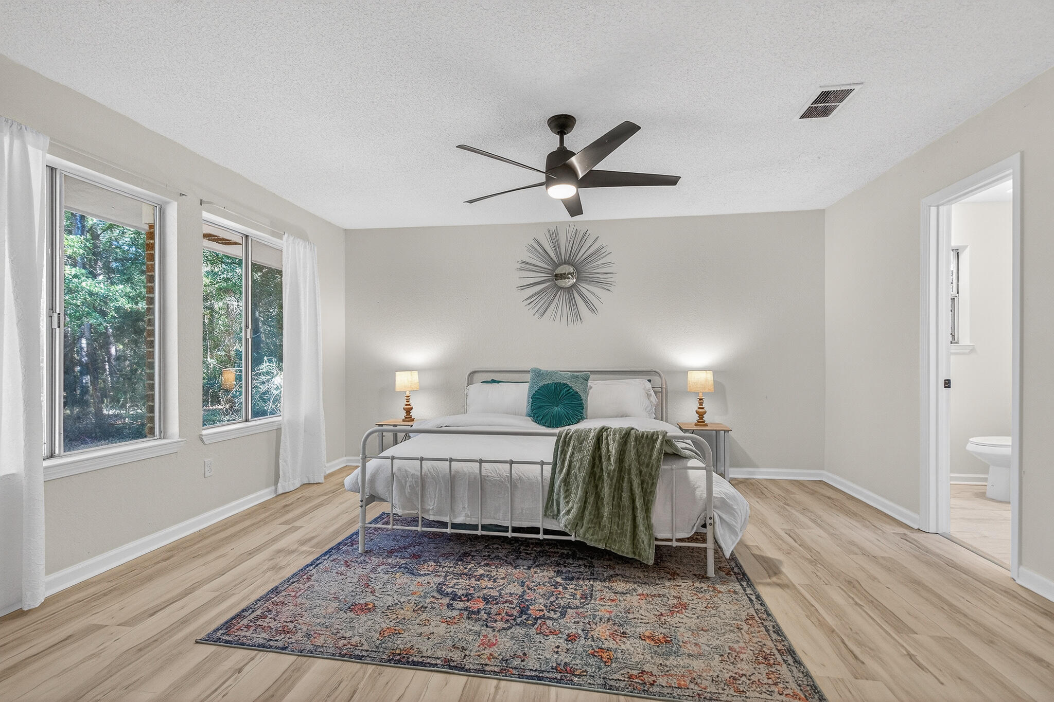 CRESTVIEW - Residential