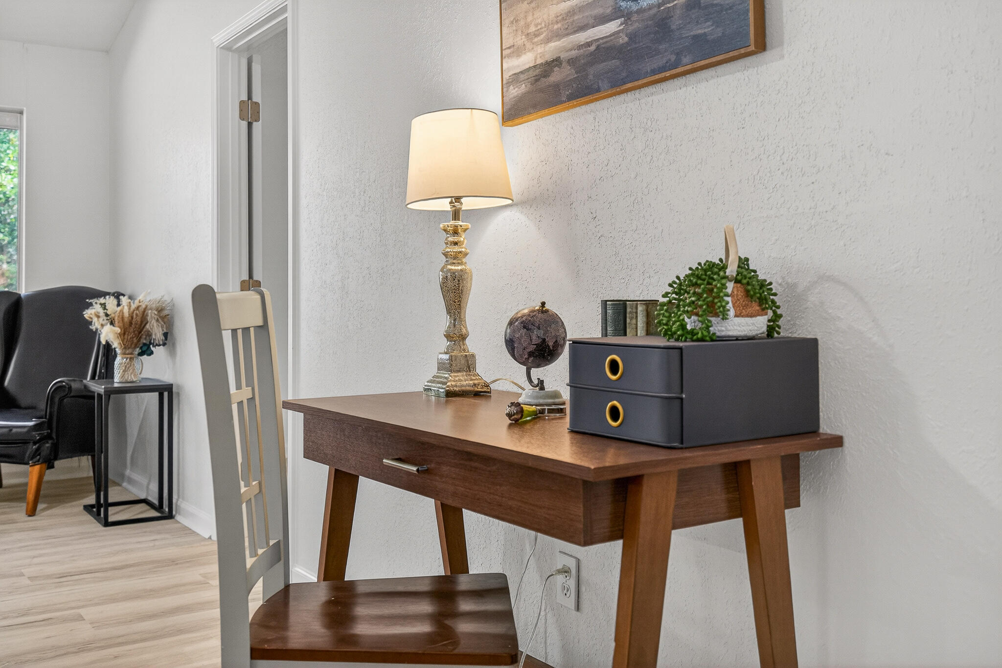 CRESTVIEW - Residential