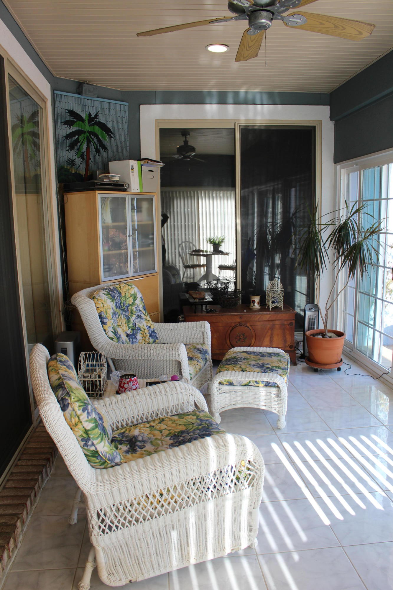 CHARDONNAY ESTATES - Residential