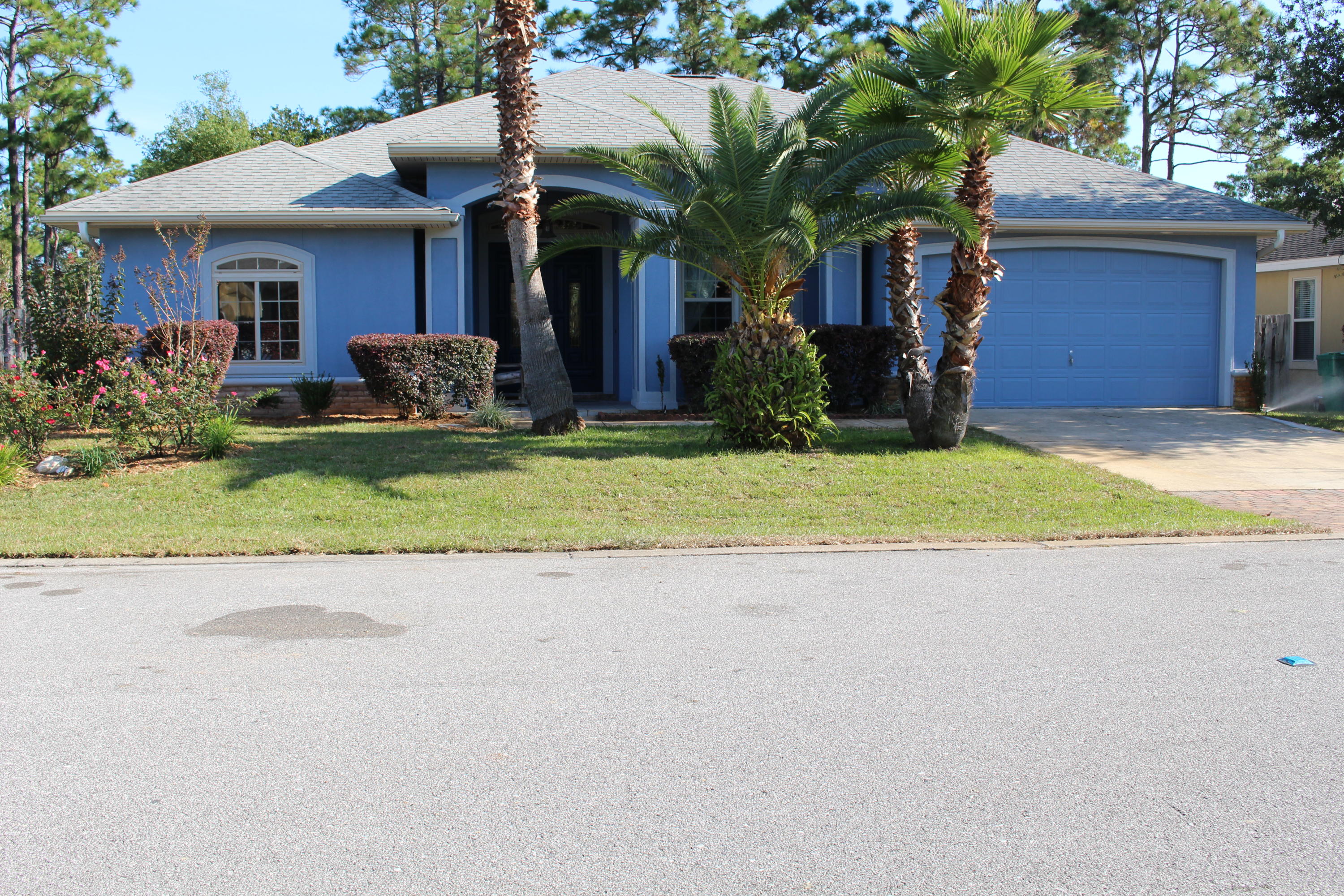 CHARDONNAY ESTATES - Residential