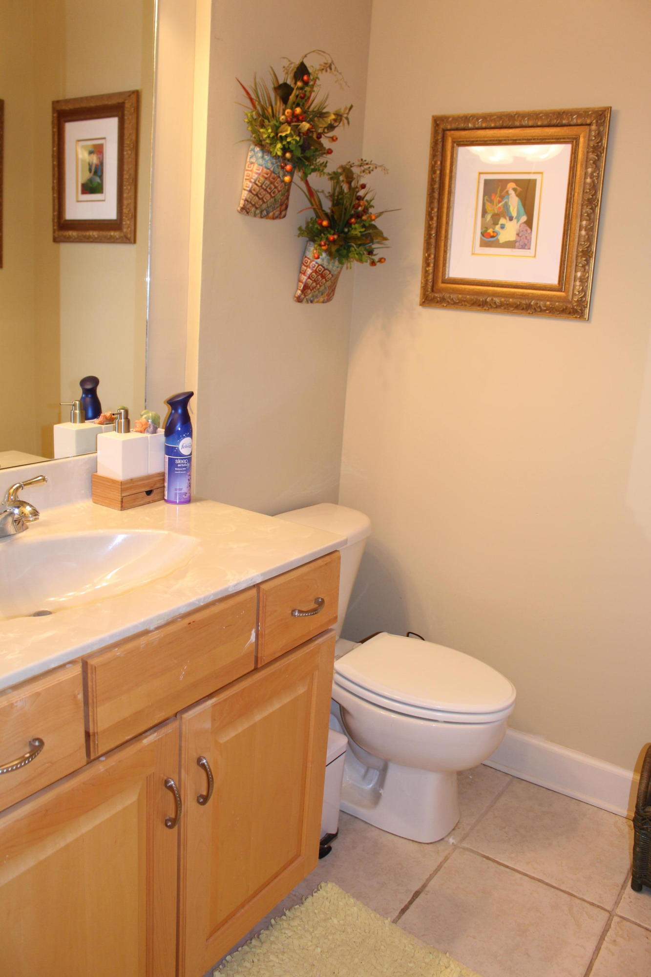 CHARDONNAY ESTATES - Residential