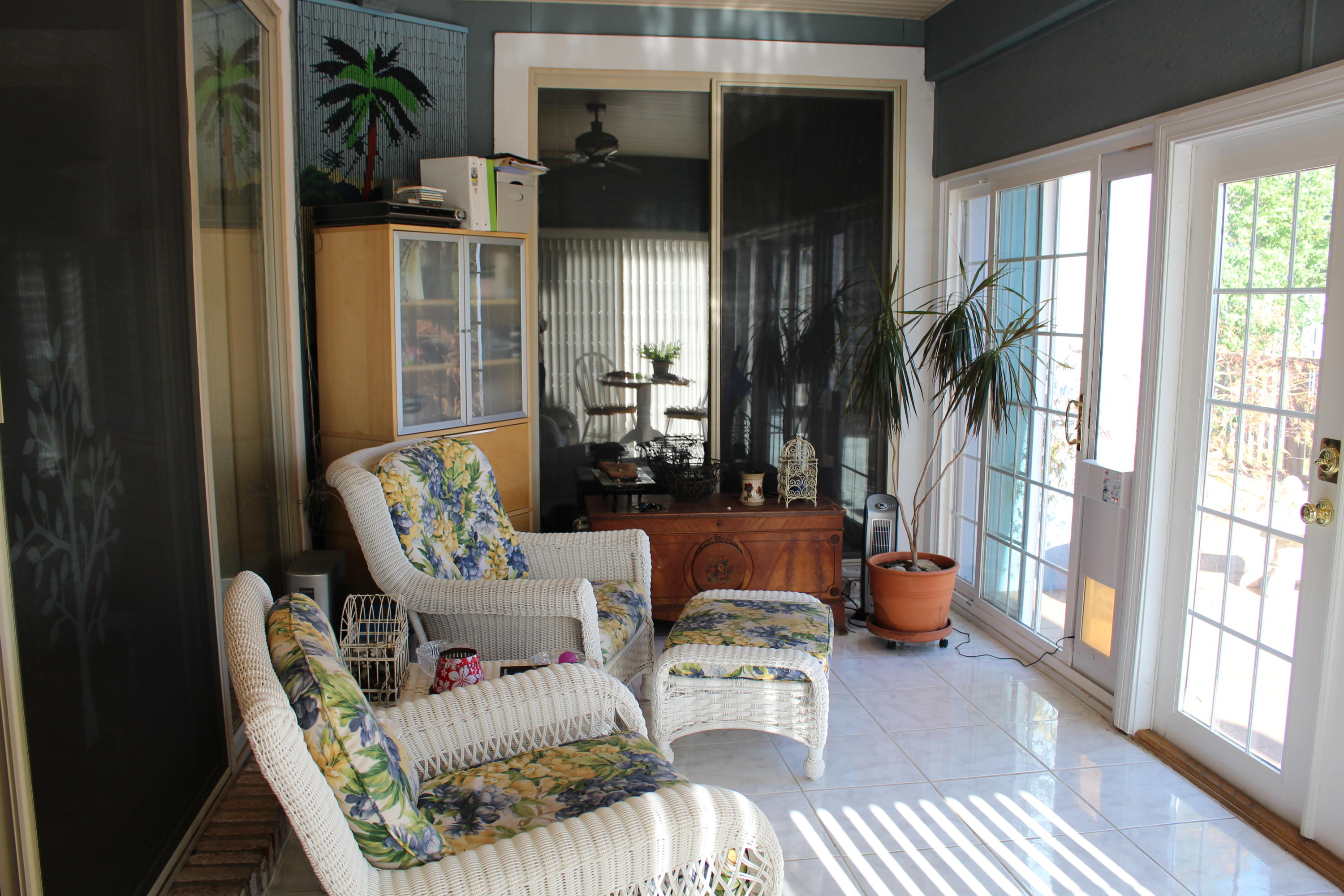 CHARDONNAY ESTATES - Residential