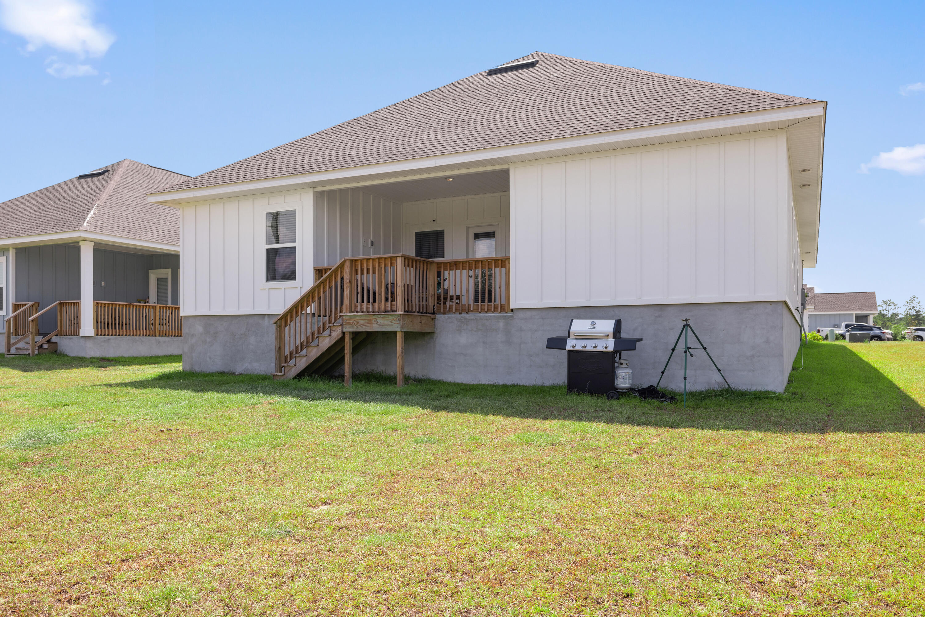 MAGNOLIA CREEK PHASE 1 - Residential Lease