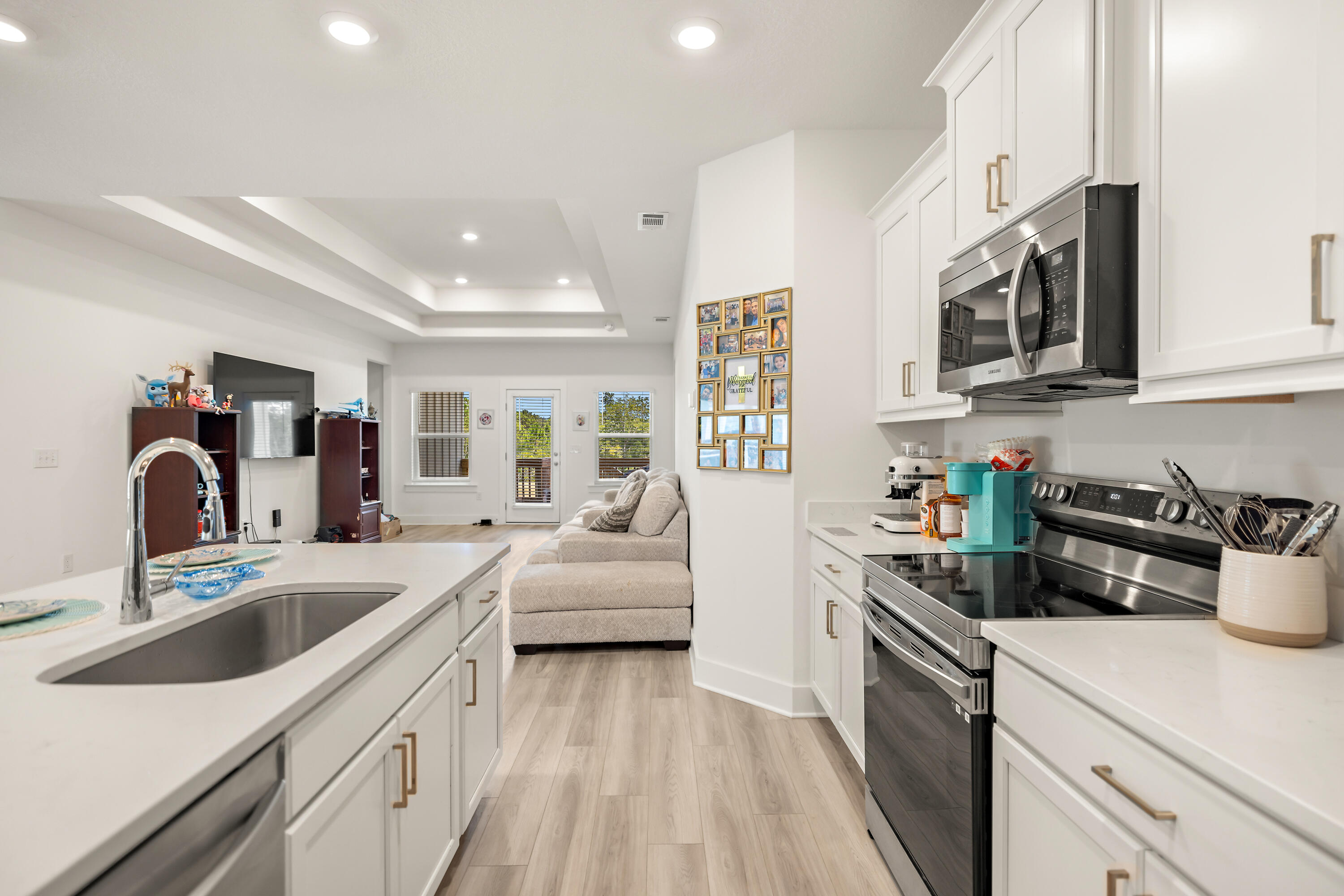 MAGNOLIA CREEK PHASE 1 - Residential Lease