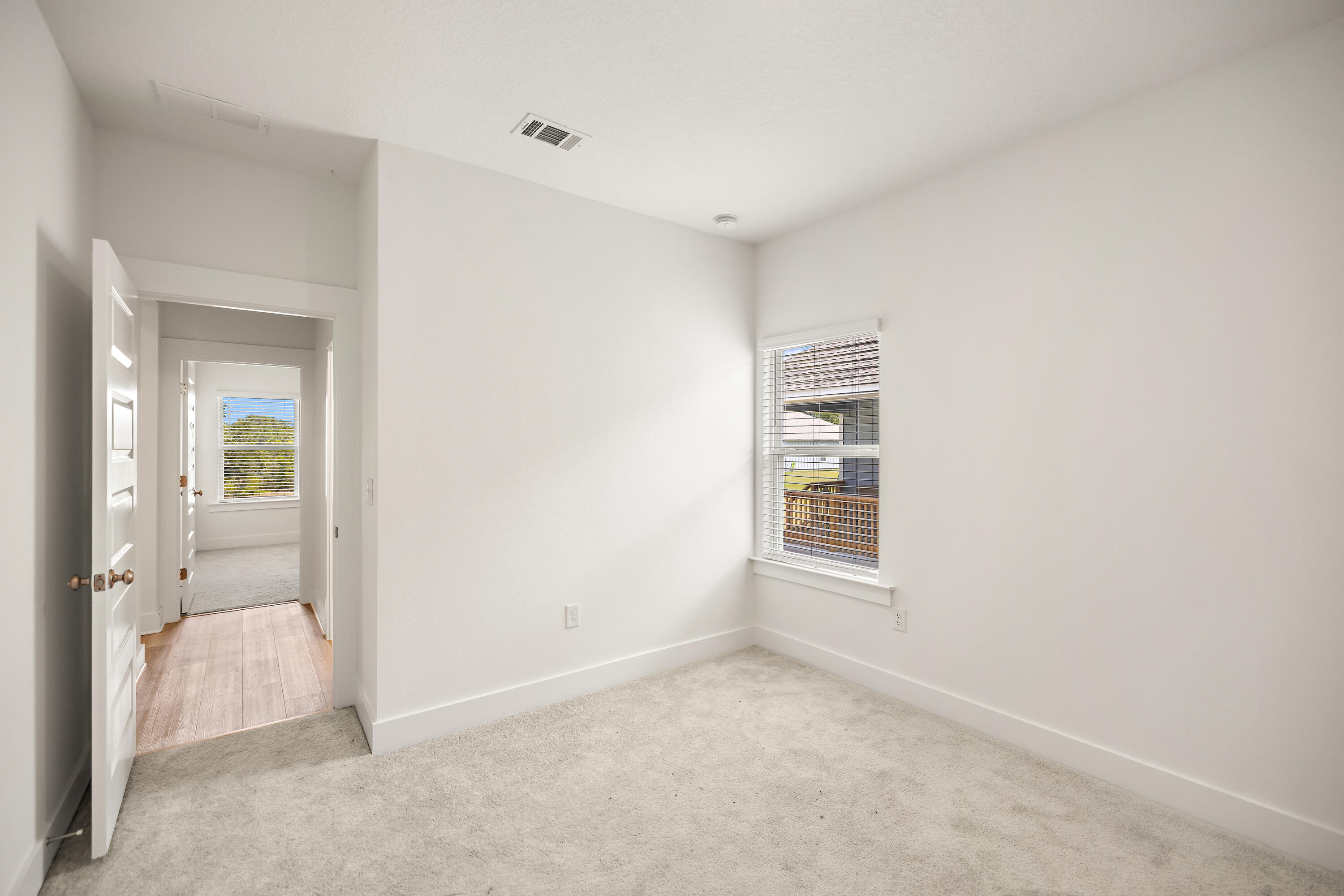 MAGNOLIA CREEK PHASE 1 - Residential Lease