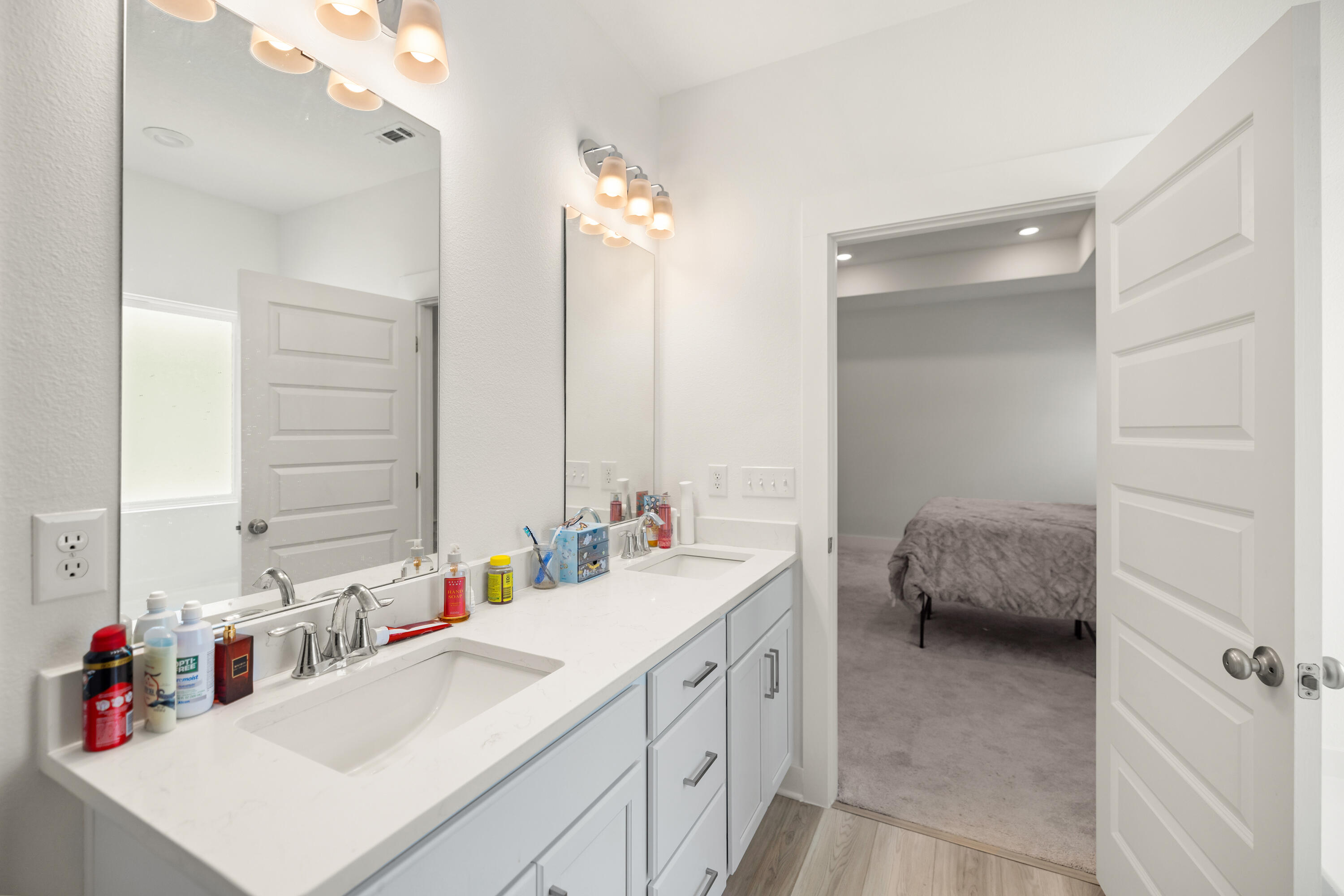 MAGNOLIA CREEK PHASE 1 - Residential Lease