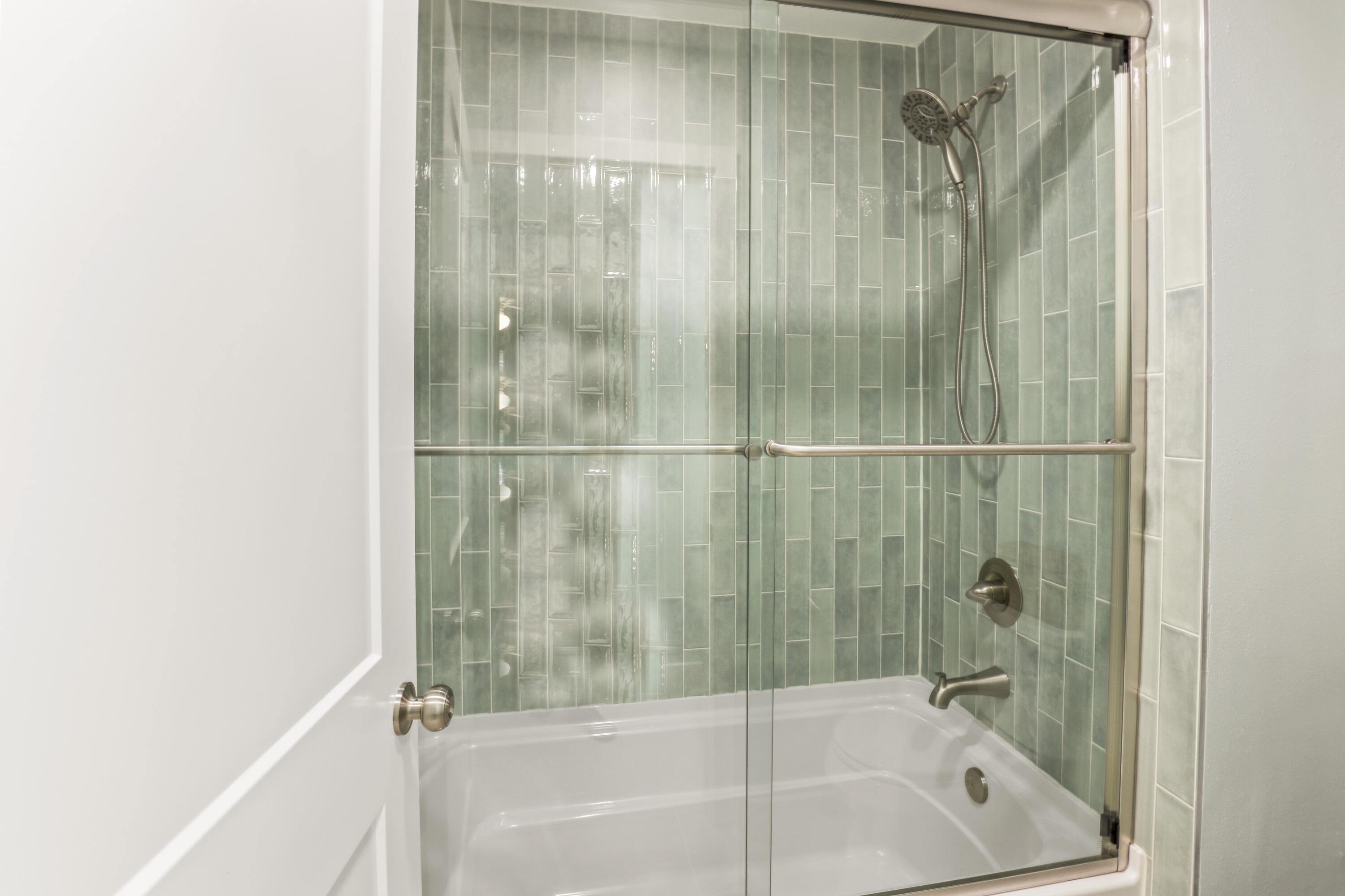 BAYOU VILLAGE CONDO PH 1 - Residential Lease