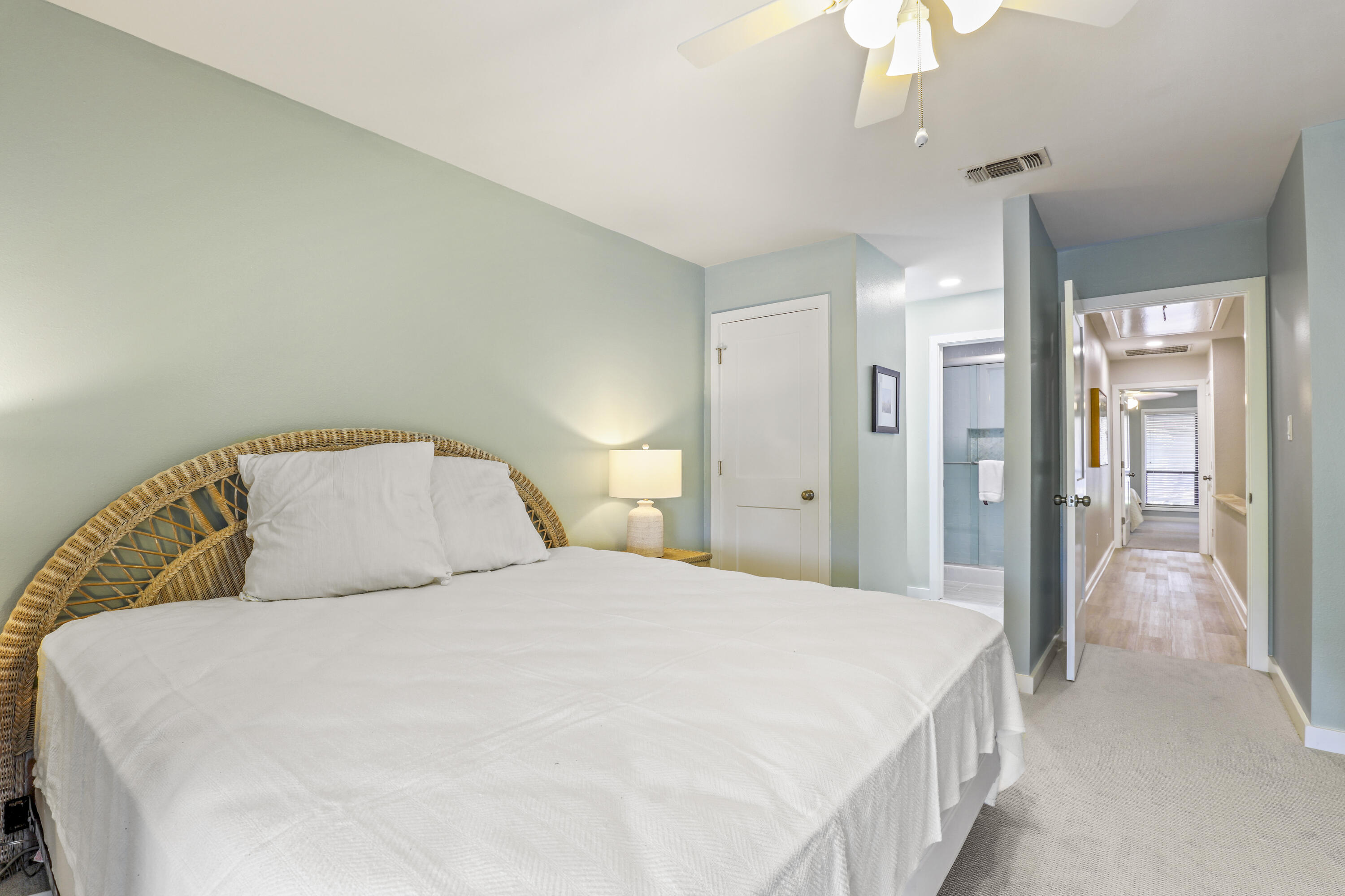 BAYOU VILLAGE CONDO PH 1 - Residential Lease