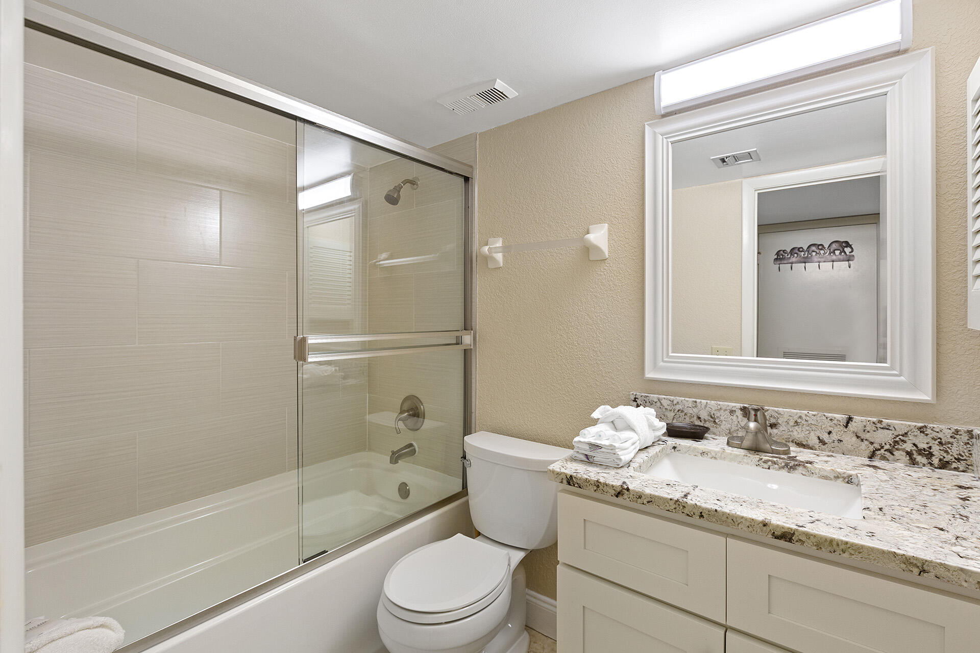 MAINSAIL CONDO PH 1 - Residential