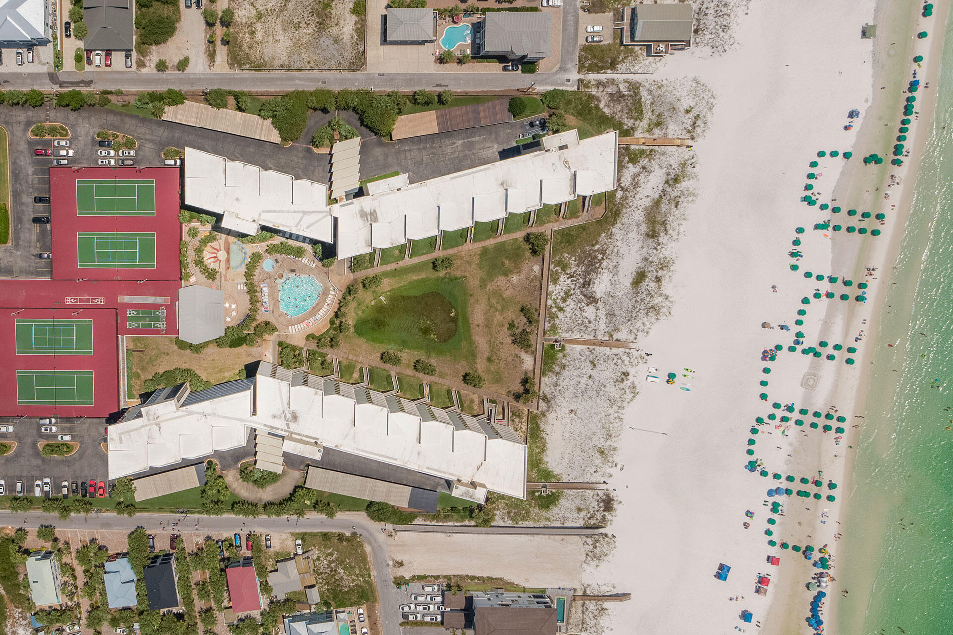 MAINSAIL CONDO PH 1 - Residential