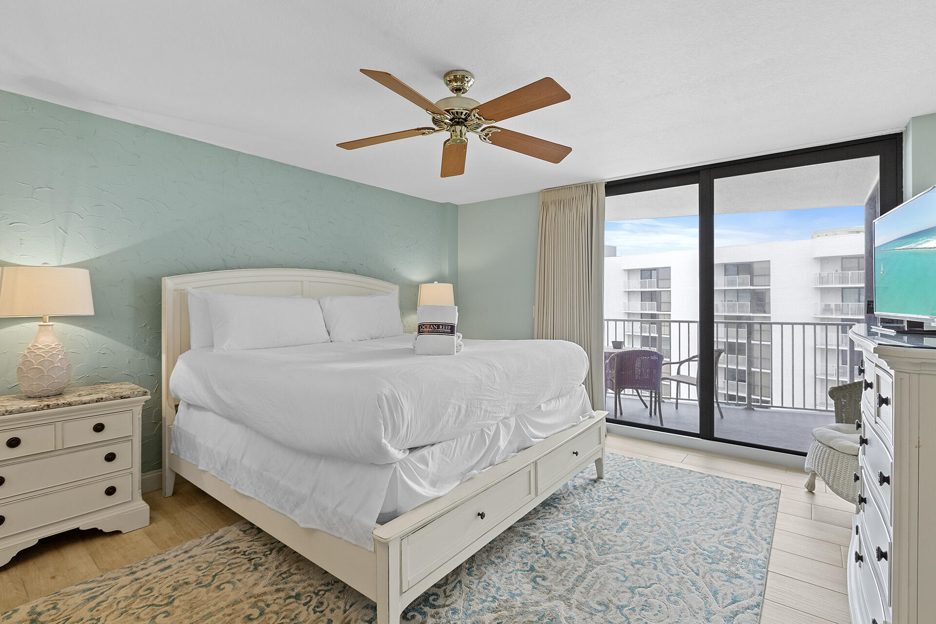 MAINSAIL CONDO PH 1 - Residential