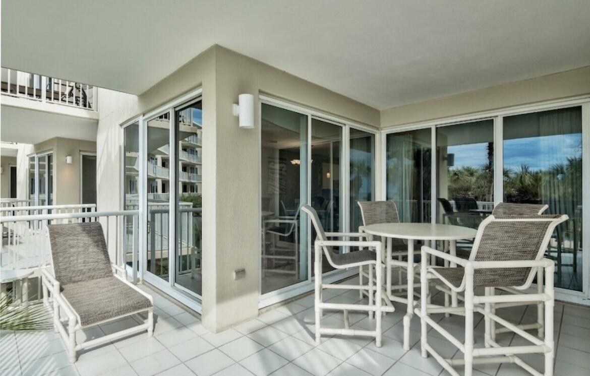 CRESCENT AT MIRAMAR BEACH THE - Residential