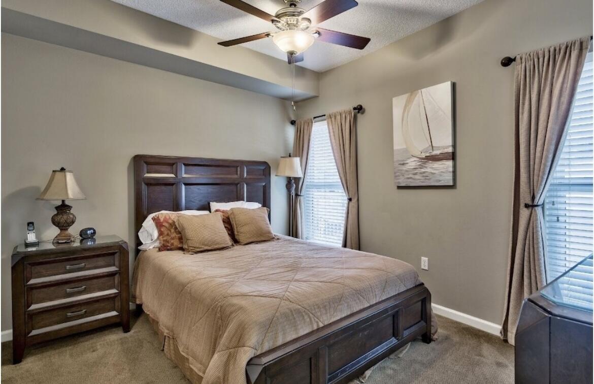 CRESCENT AT MIRAMAR BEACH THE - Residential