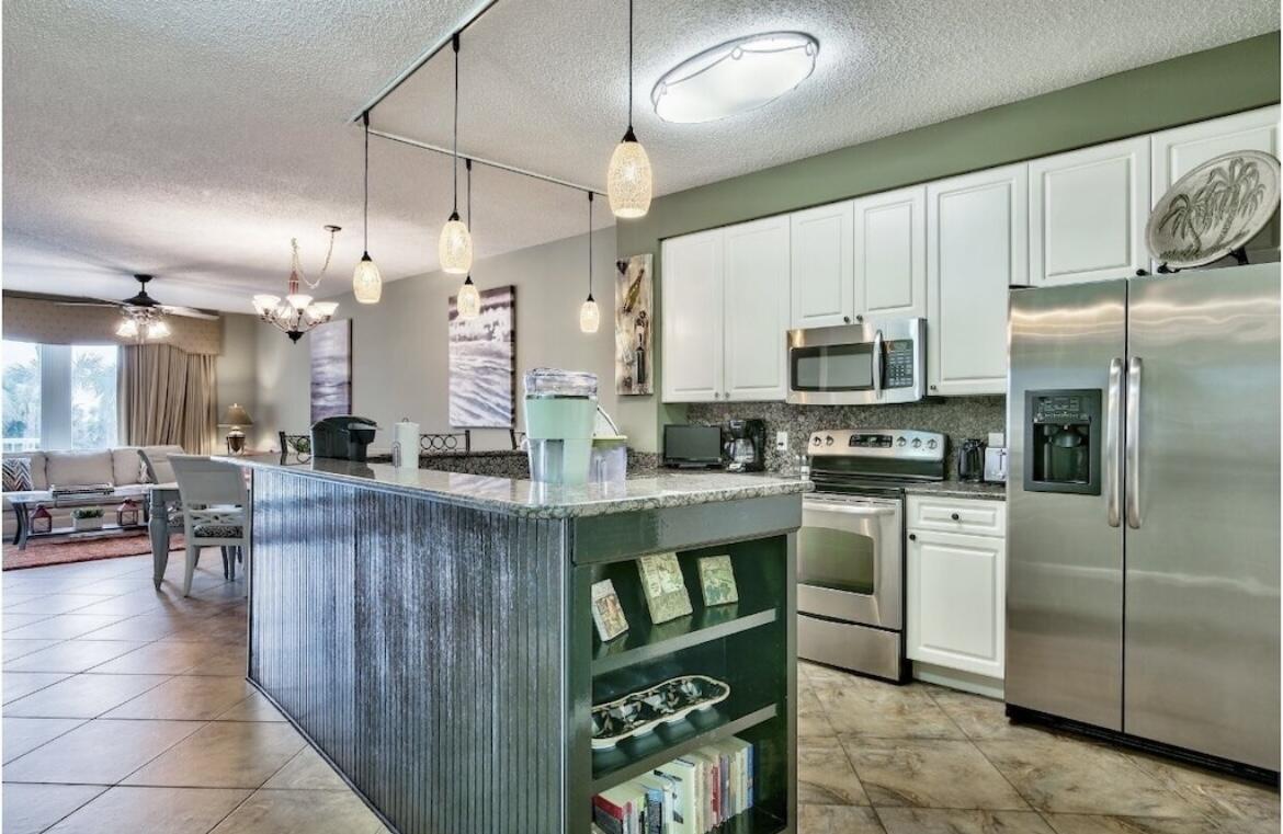 CRESCENT AT MIRAMAR BEACH THE - Residential