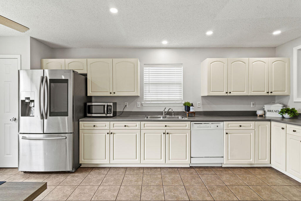SOUTHERN PINES - Residential