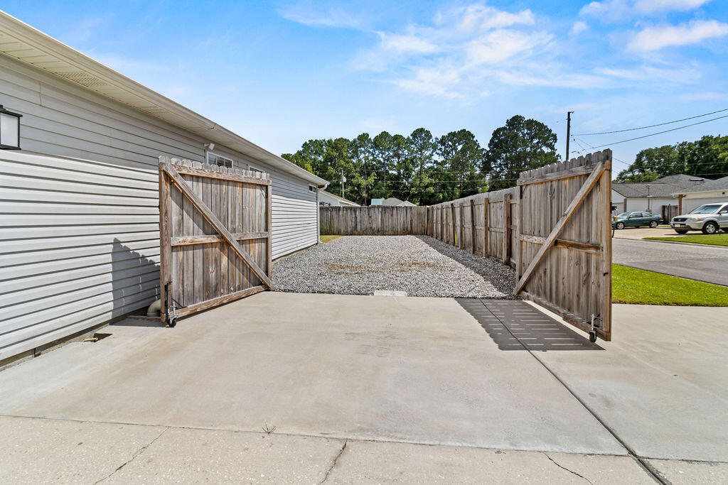 SOUTHERN PINES - Residential
