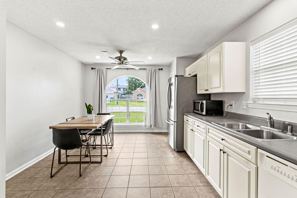 SOUTHERN PINES - Residential