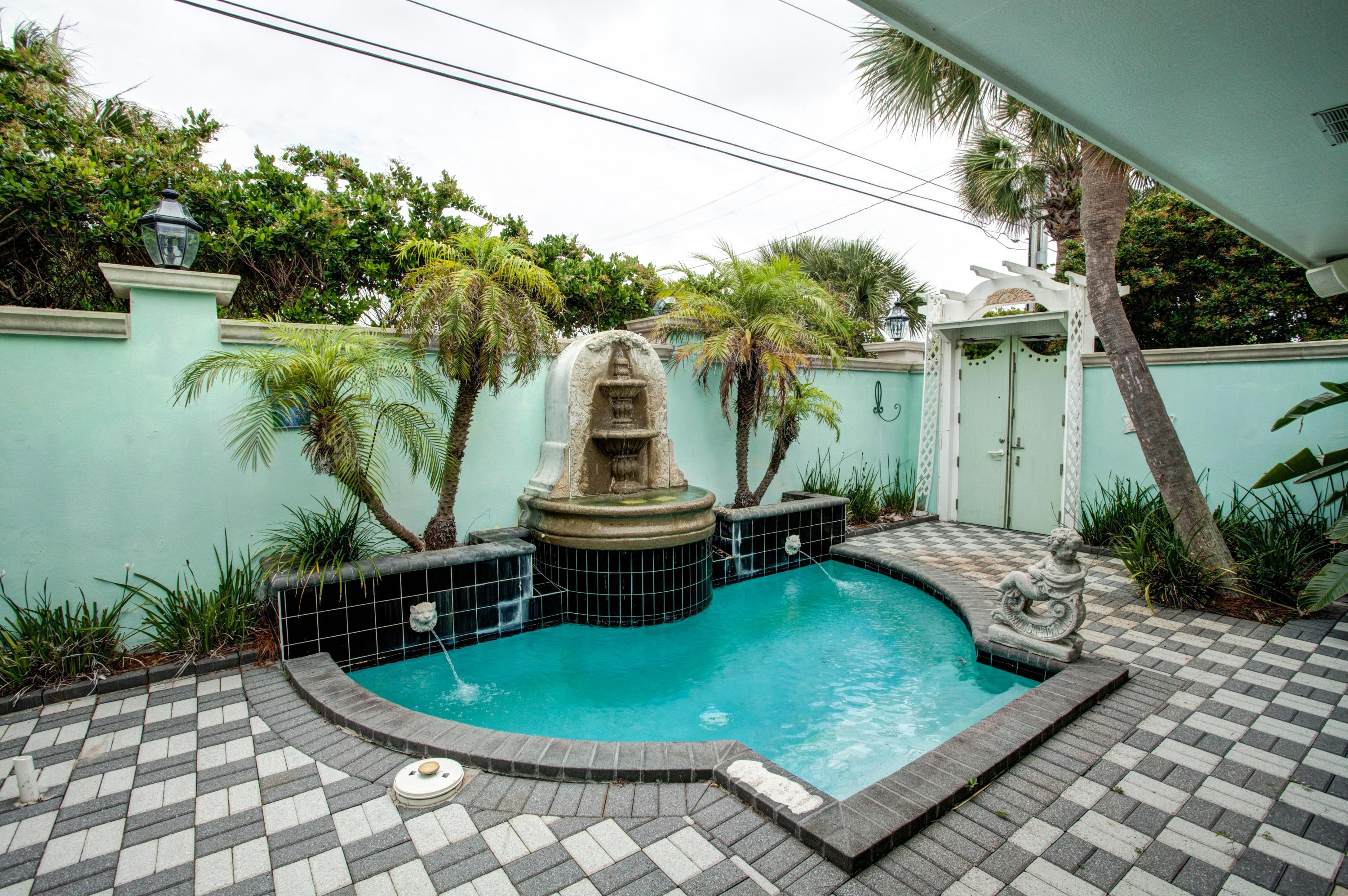 MIRAMAR BEACH - Residential
