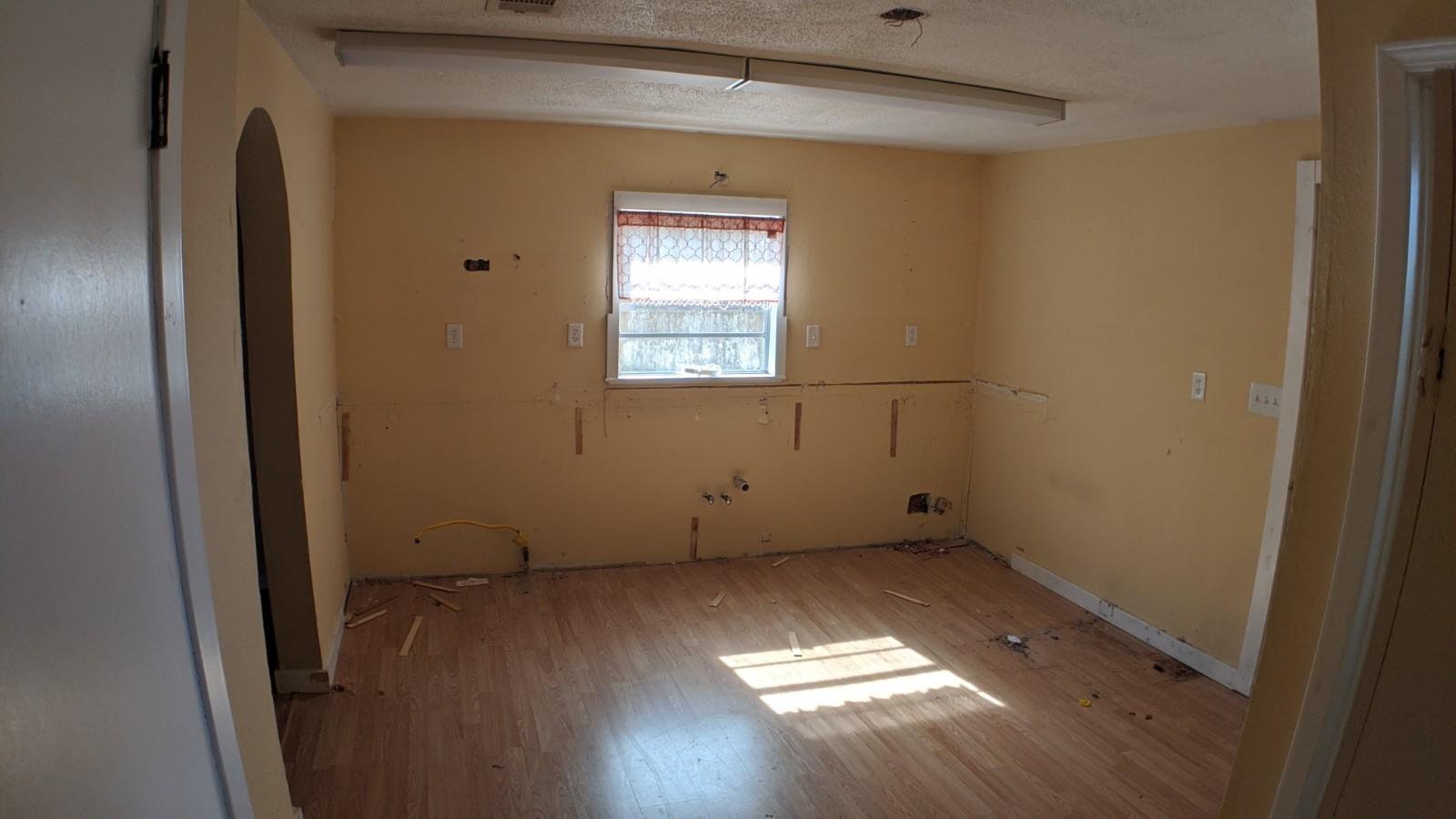 12-1S-23-1230-0000-0000 - Residential