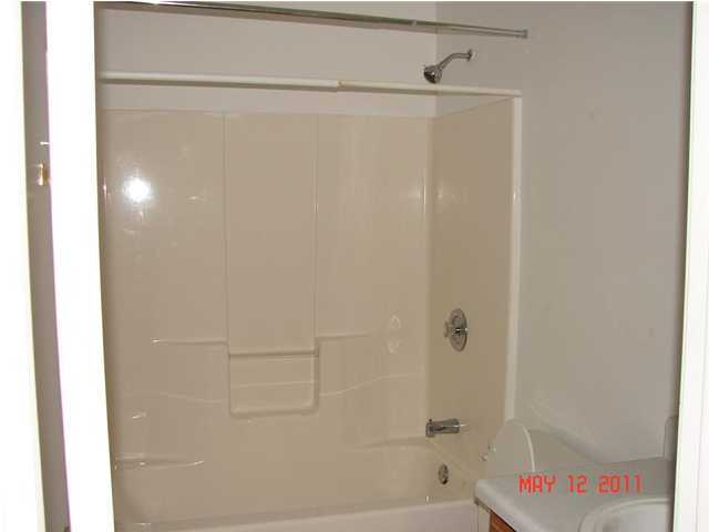 BAREFOOT CREEK - Residential Lease