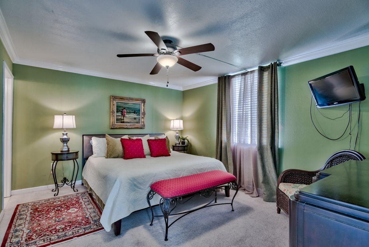 DOLPHIN POINT CONDO - Residential