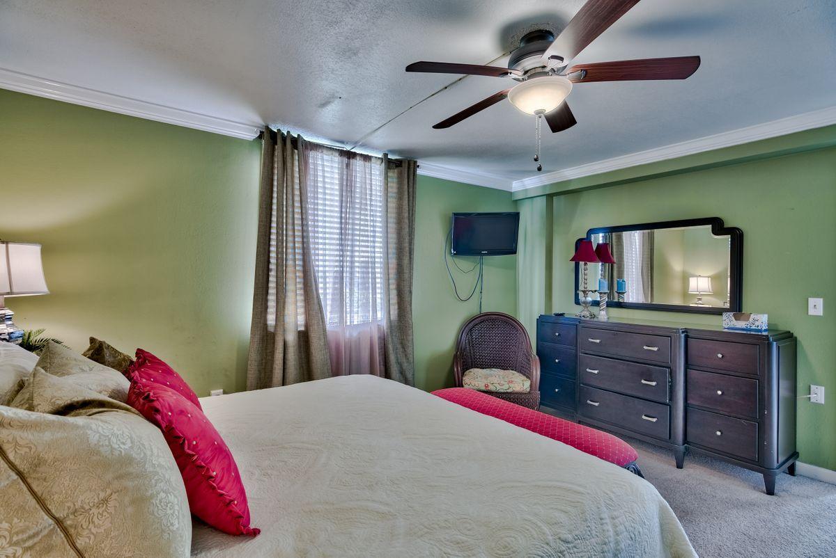 DOLPHIN POINT CONDO - Residential