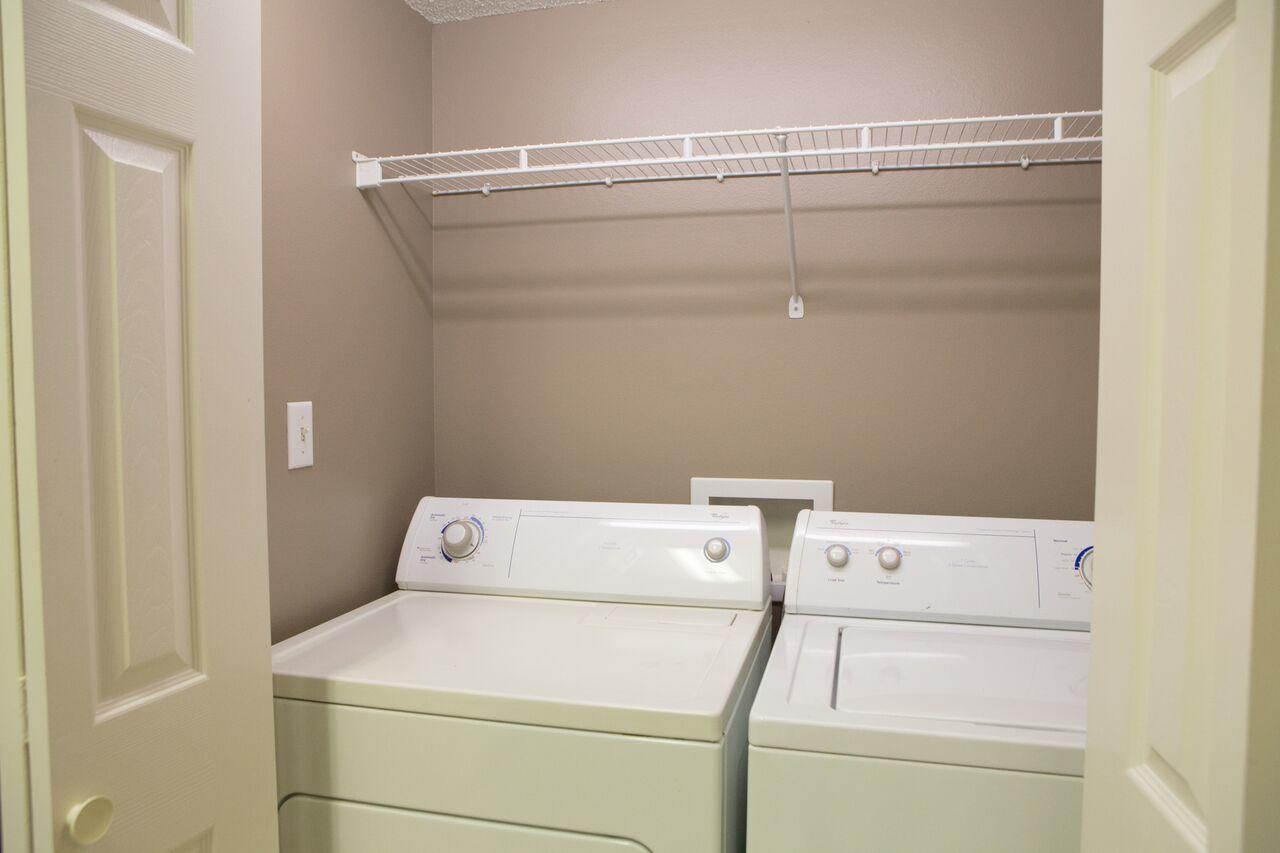 THE OAKS AT NICEVILLE - Residential