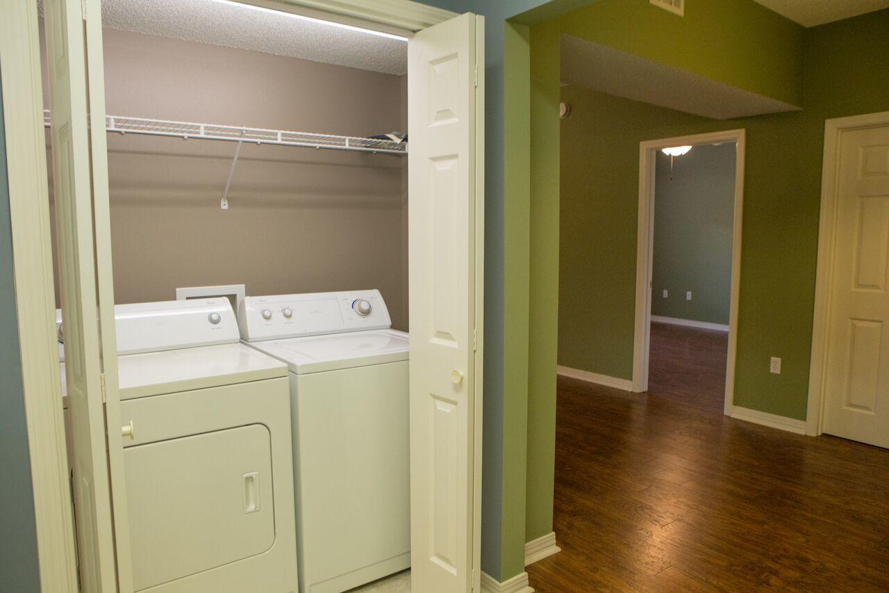 THE OAKS AT NICEVILLE - Residential