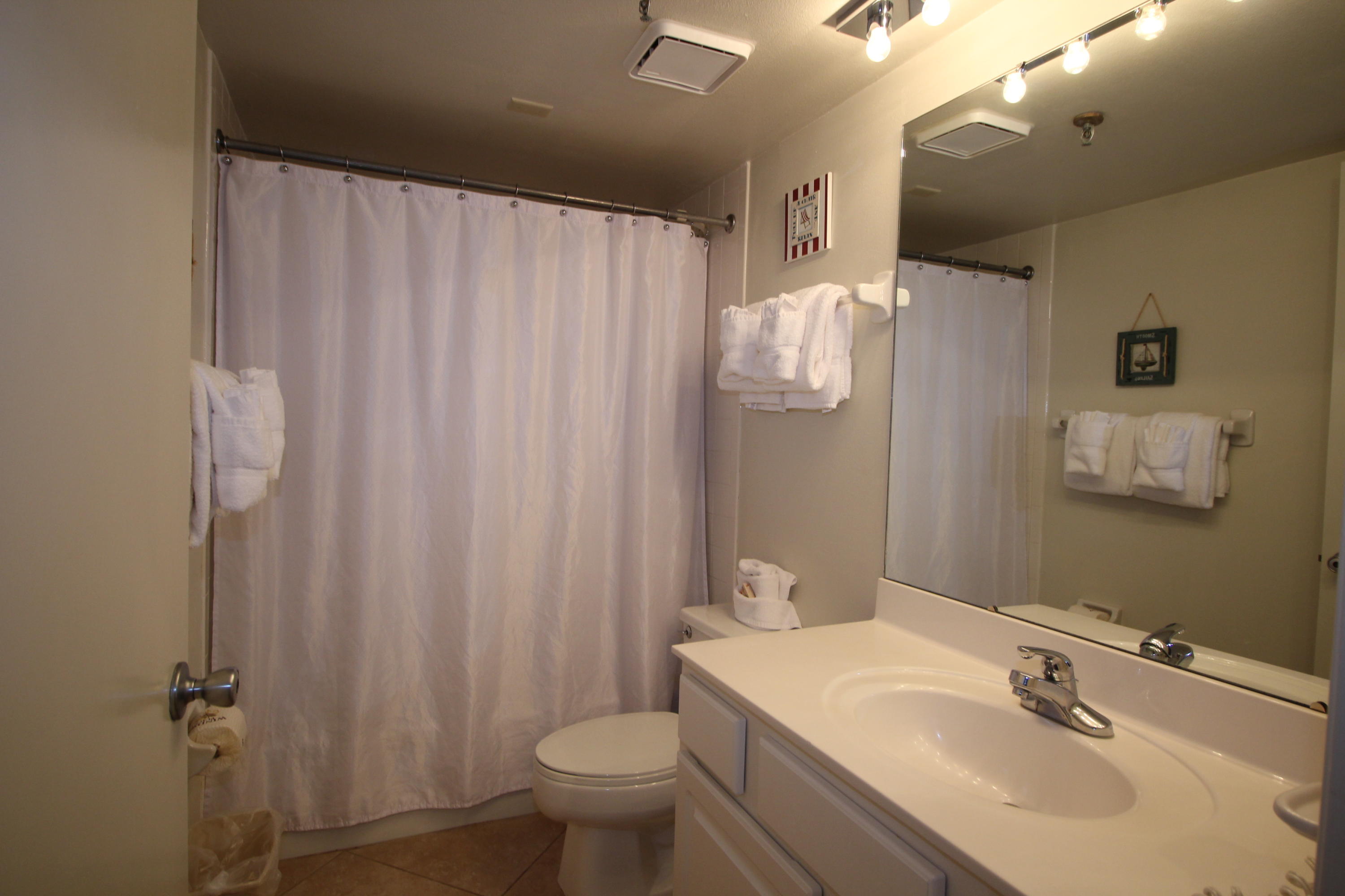 BREAKERS OF FWB PH 2 - Residential