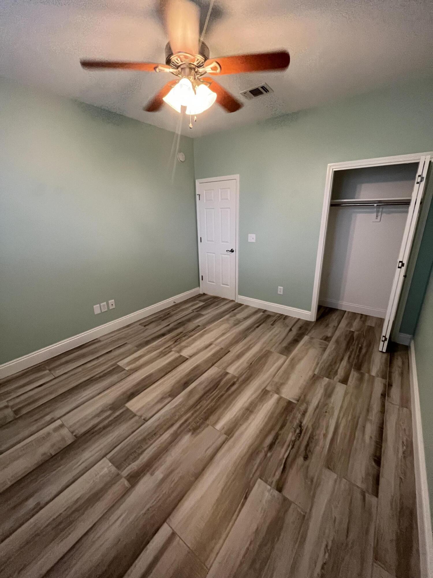 RIDGE WOOD MANOR - Residential Lease