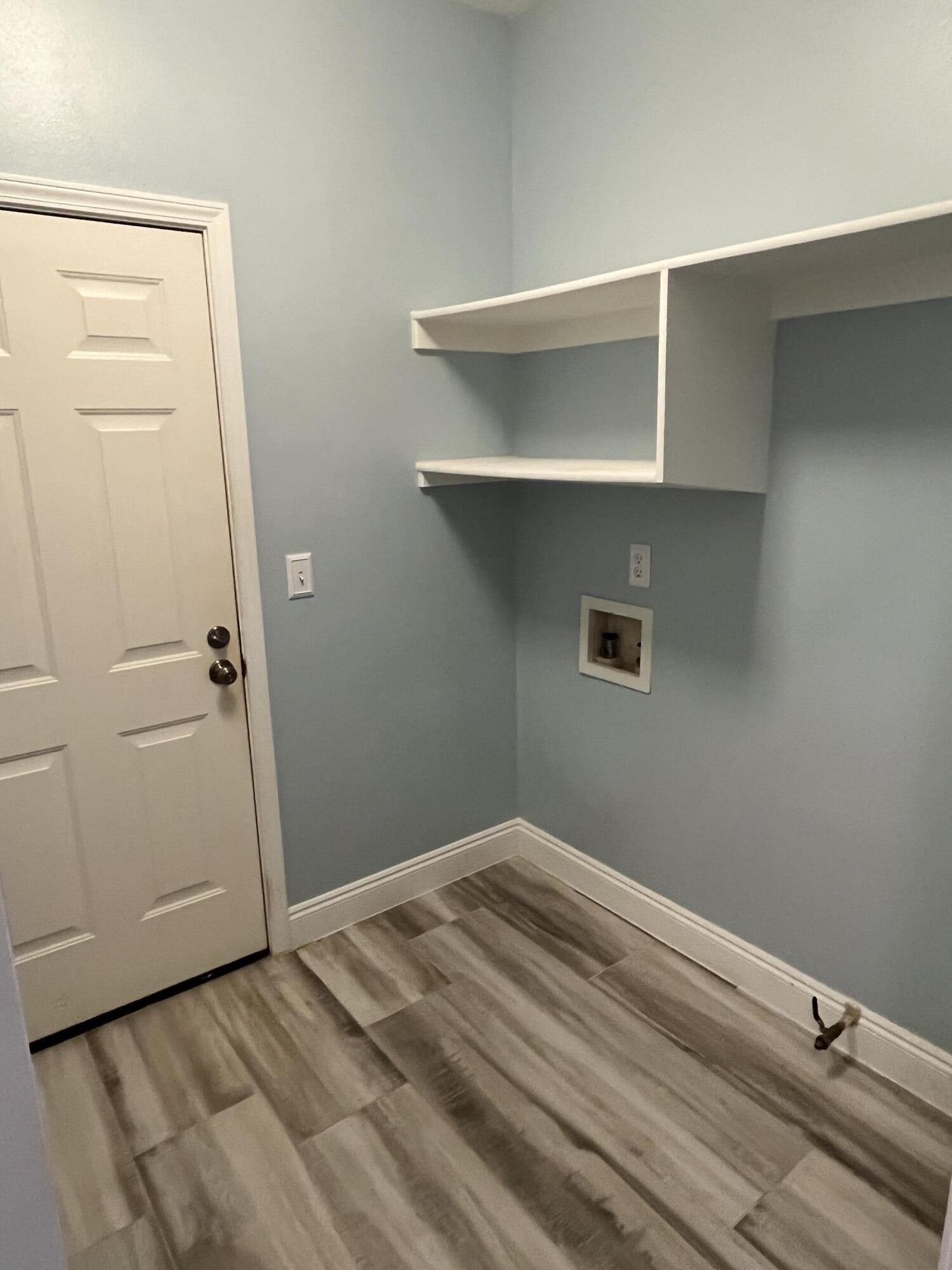 RIDGE WOOD MANOR - Residential Lease